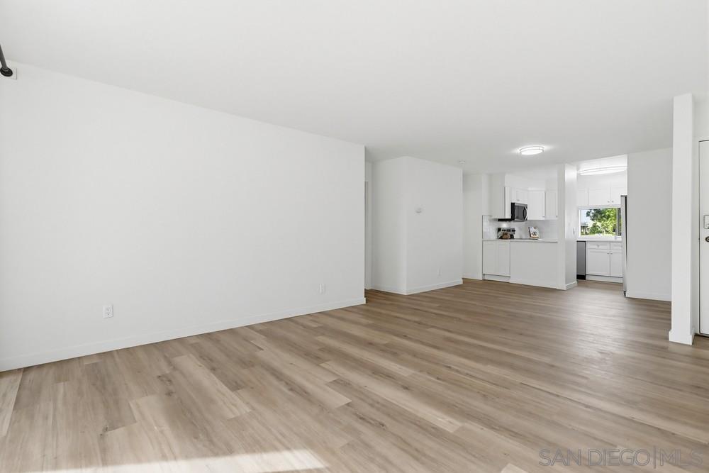 Detail Gallery Image 12 of 36 For 6214  Agee  #41,  San Diego,  CA 92122 - 2 Beds | 1/1 Baths