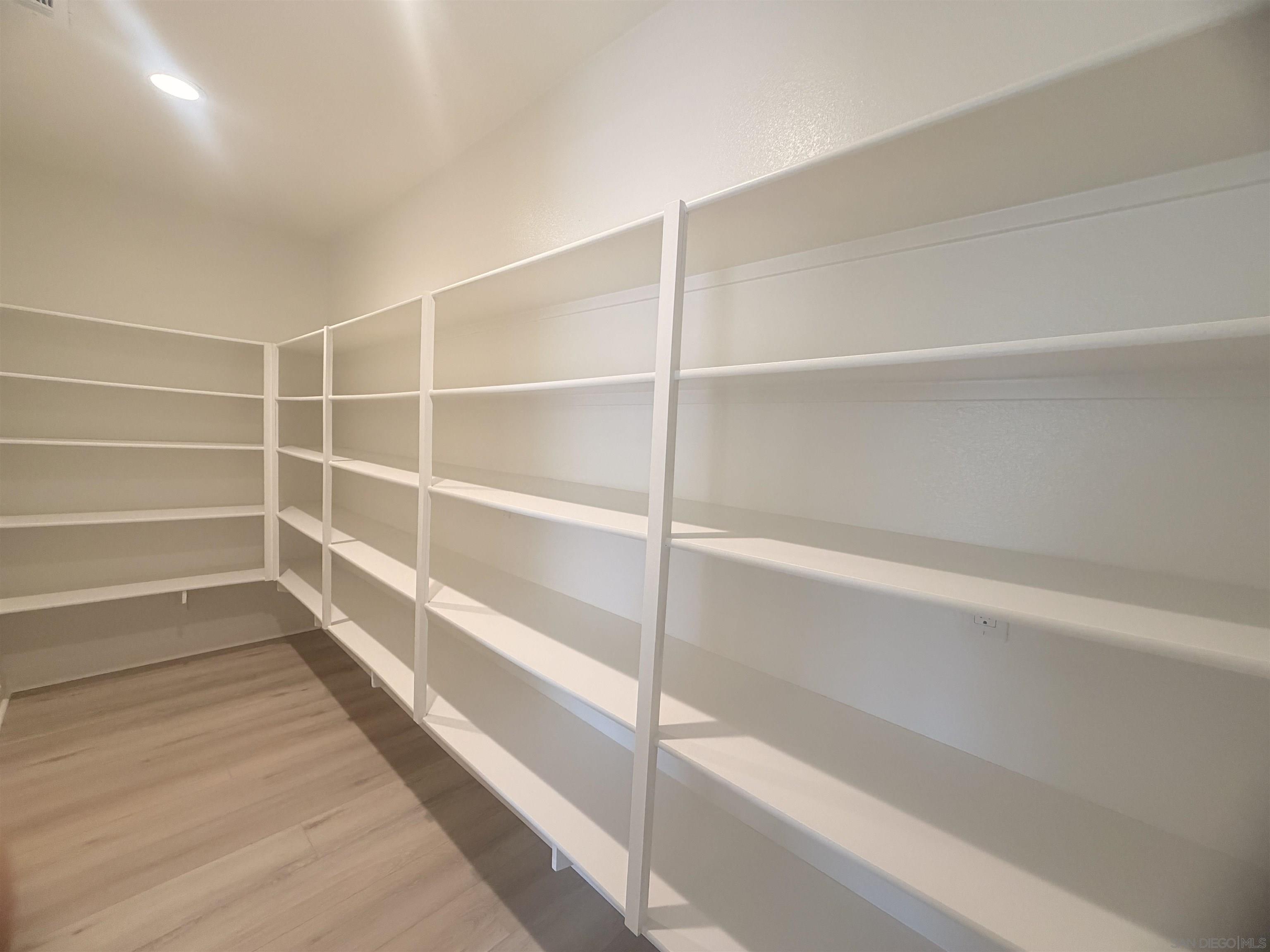 Detail Gallery Image 14 of 31 For 13765  Holly Oak Way, Poway,  CA 92064 - 4 Beds | 3/1 Baths