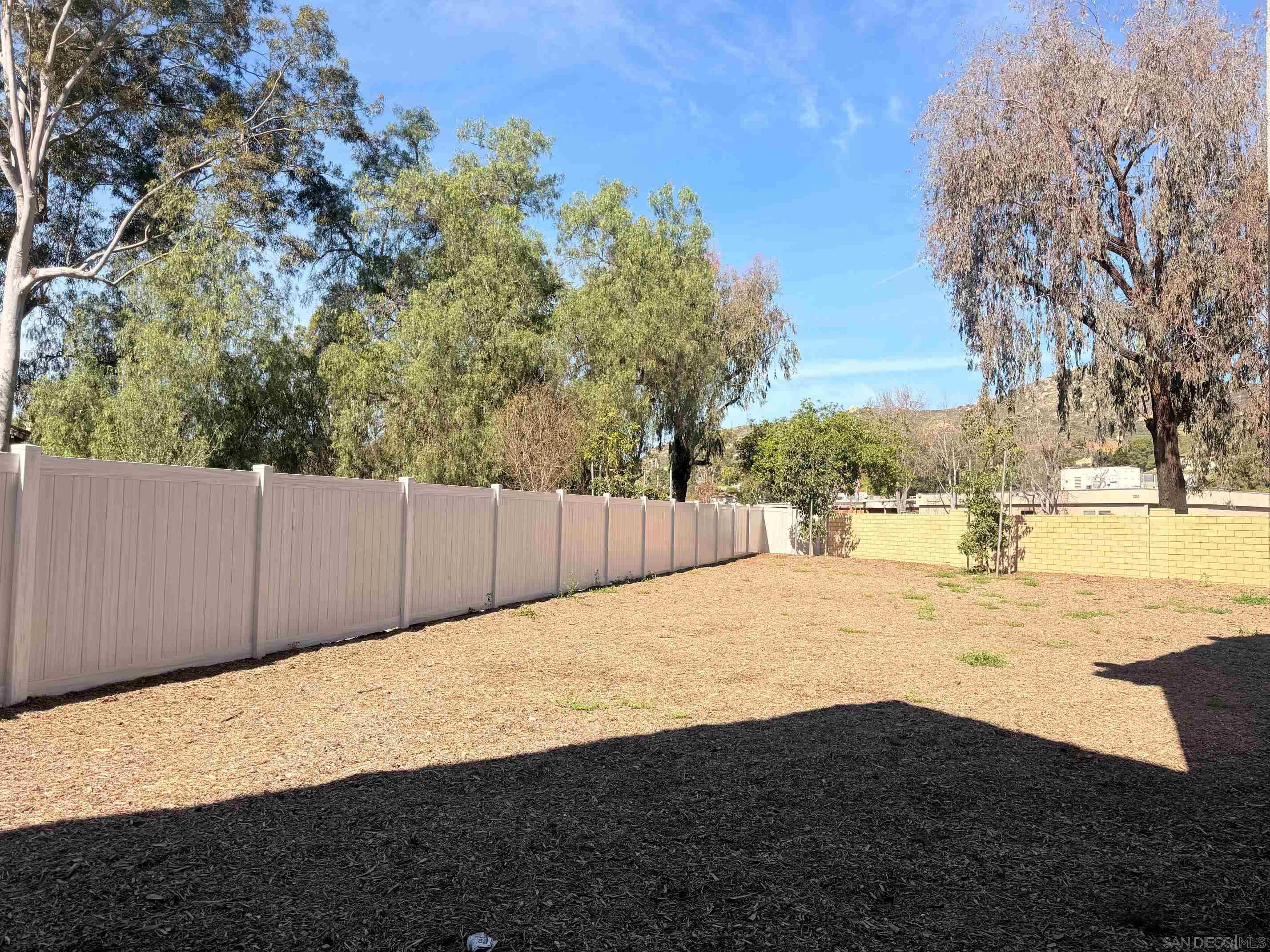 Detail Gallery Image 6 of 10 For 13780  Holly Oak Way, Poway,  CA 92064 - 5 Beds | 4/1 Baths