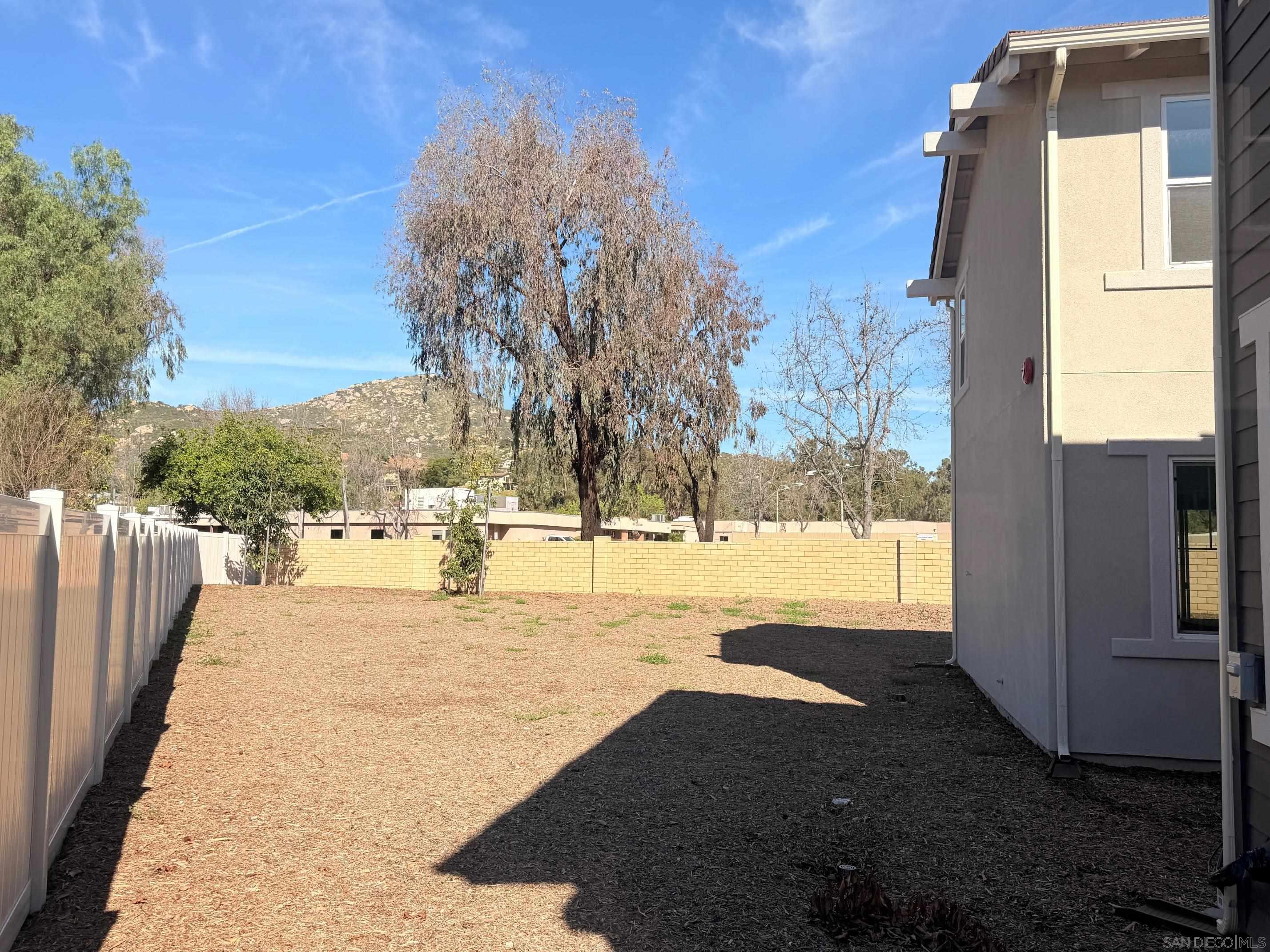 Detail Gallery Image 7 of 10 For 13780  Holly Oak Way, Poway,  CA 92064 - 5 Beds | 4/1 Baths