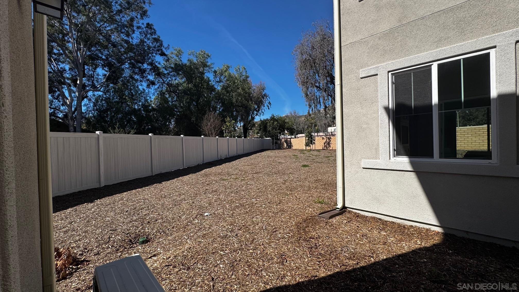 Detail Gallery Image 9 of 10 For 13780  Holly Oak Way, Poway,  CA 92064 - 5 Beds | 4/1 Baths