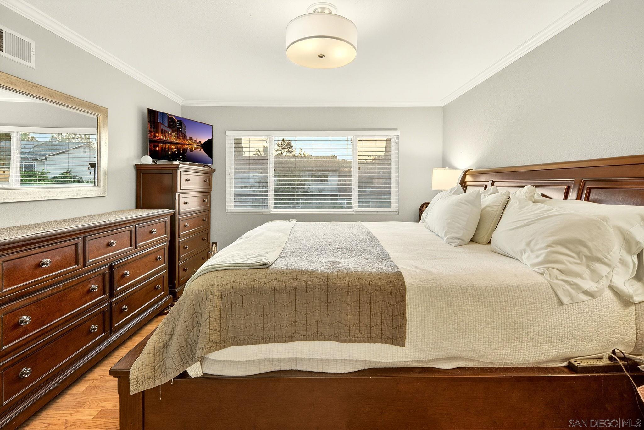 Detail Gallery Image 23 of 60 For 13850  Midgrove Ct, Poway,  CA 92064 - 4 Beds | 2/1 Baths