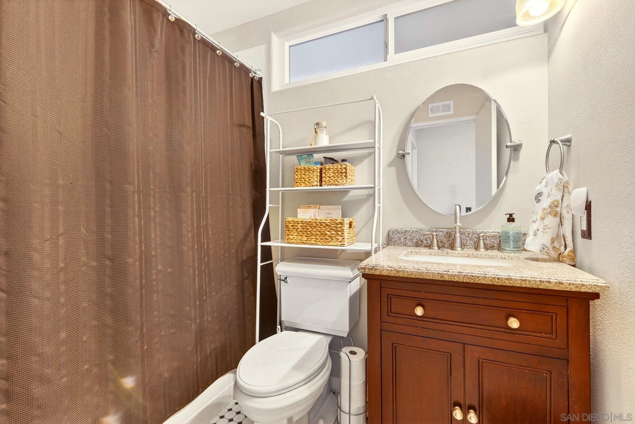 Detail Gallery Image 38 of 60 For 13850  Midgrove Ct, Poway,  CA 92064 - 4 Beds | 2/1 Baths