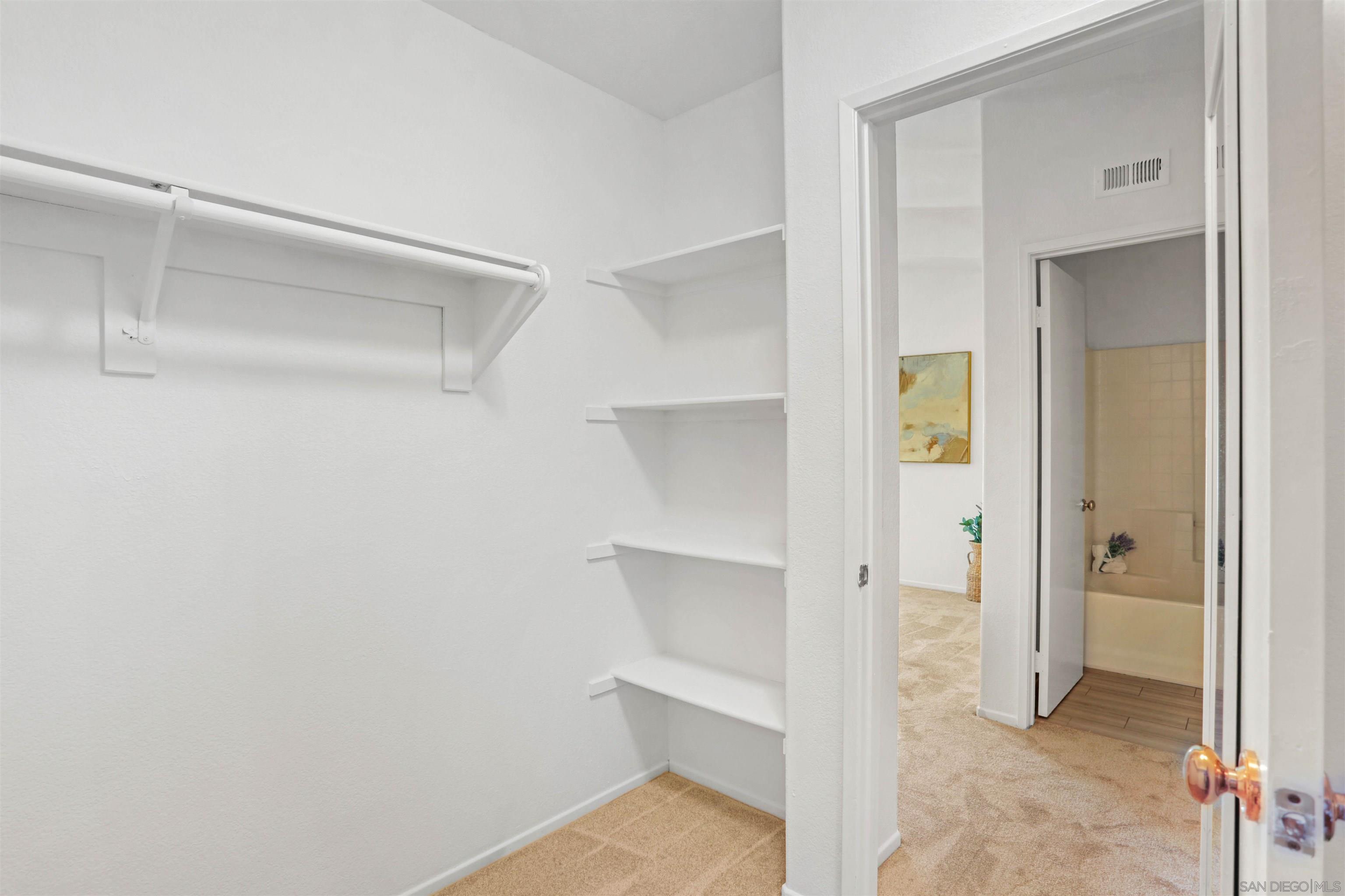 Detail Gallery Image 39 of 49 For 1351  Cottonwood, Oceanside,  CA 92056 - 4 Beds | 2/1 Baths