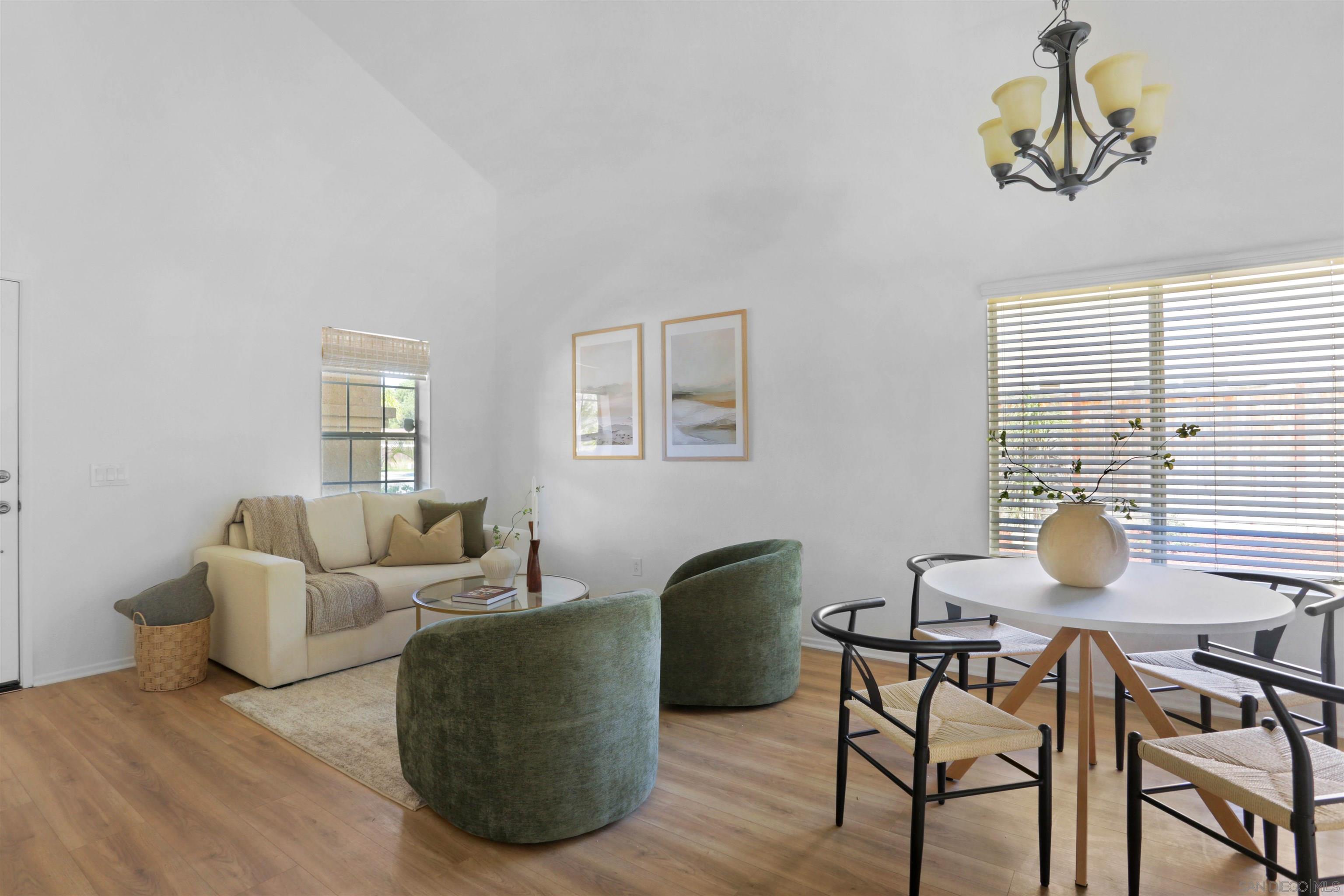 Detail Gallery Image 10 of 49 For 1351  Cottonwood, Oceanside,  CA 92056 - 4 Beds | 2/1 Baths