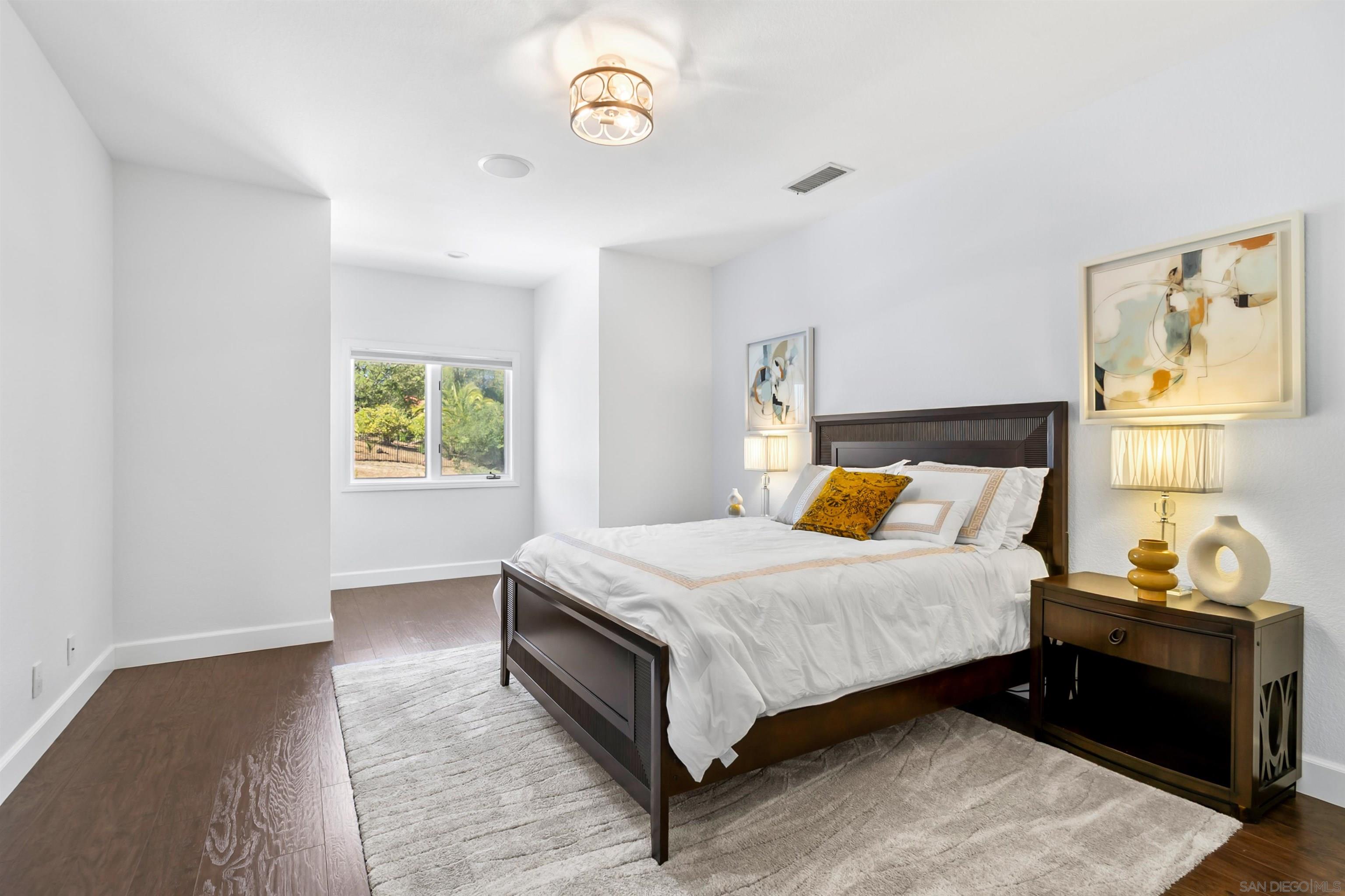 Detail Gallery Image 35 of 61 For 17941  Vista Lomas Dr, Poway,  CA 92064 - 5 Beds | 5 Baths