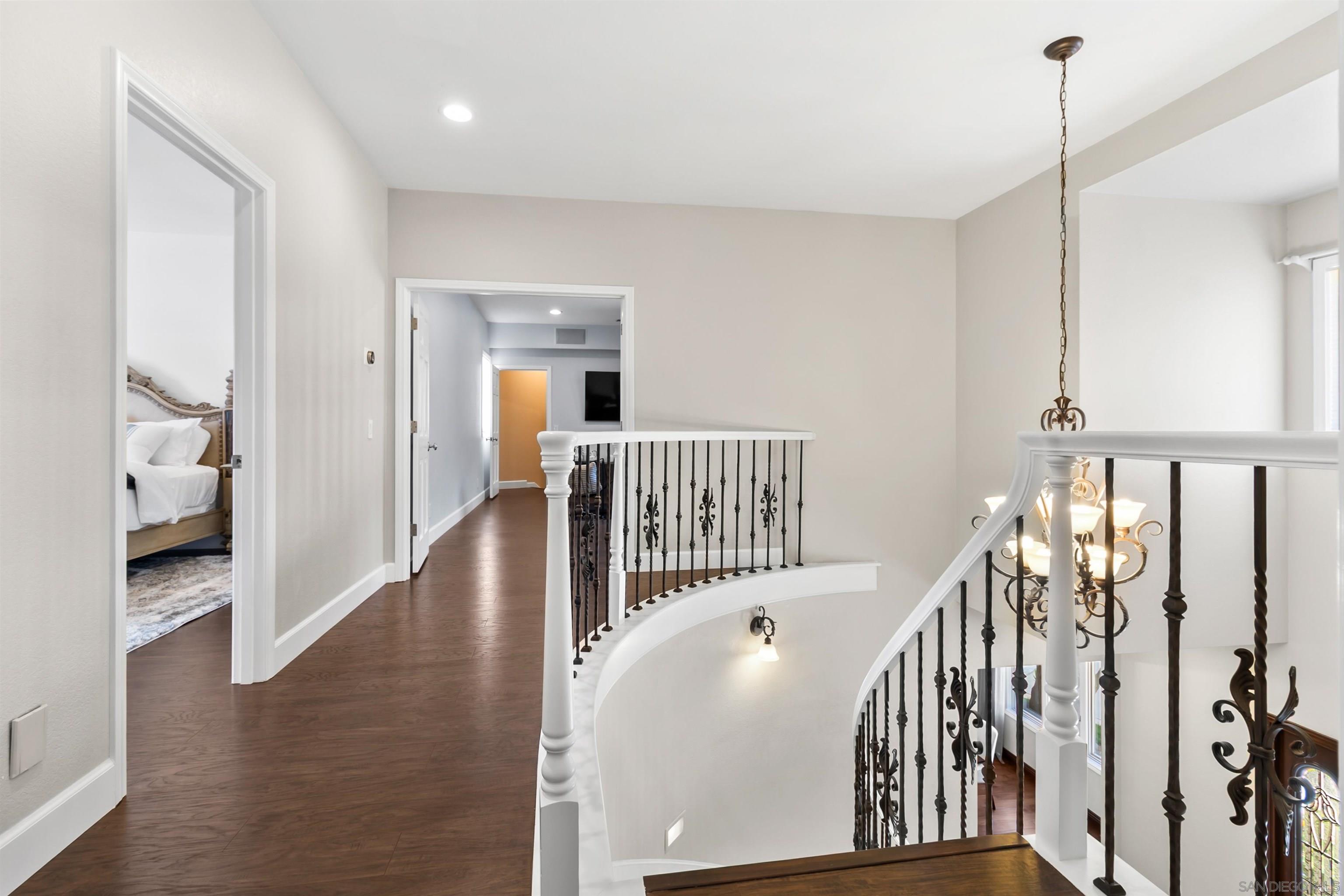 Detail Gallery Image 41 of 61 For 17941  Vista Lomas Dr, Poway,  CA 92064 - 5 Beds | 5 Baths