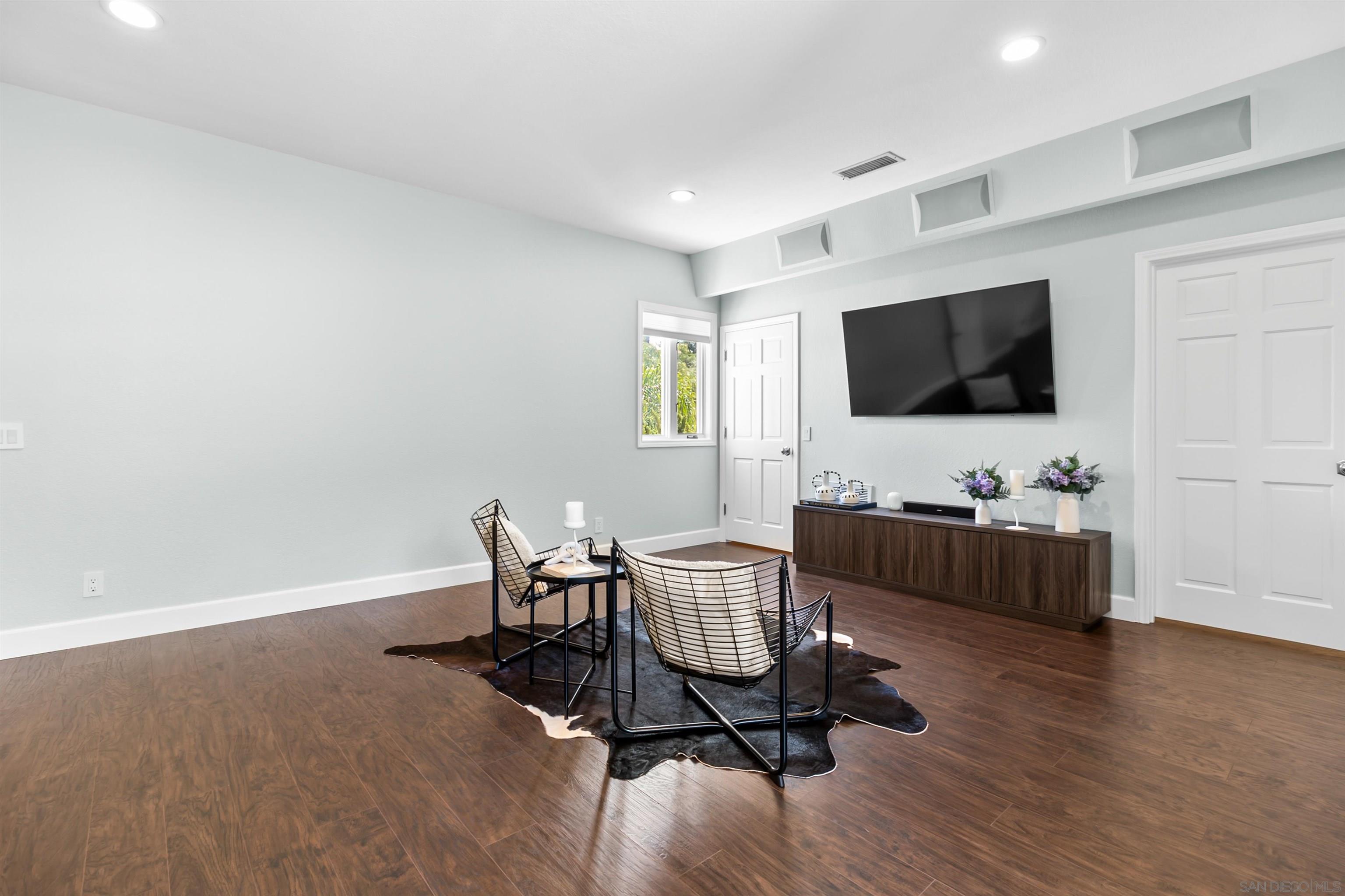 Detail Gallery Image 42 of 61 For 17941  Vista Lomas Dr, Poway,  CA 92064 - 5 Beds | 5 Baths