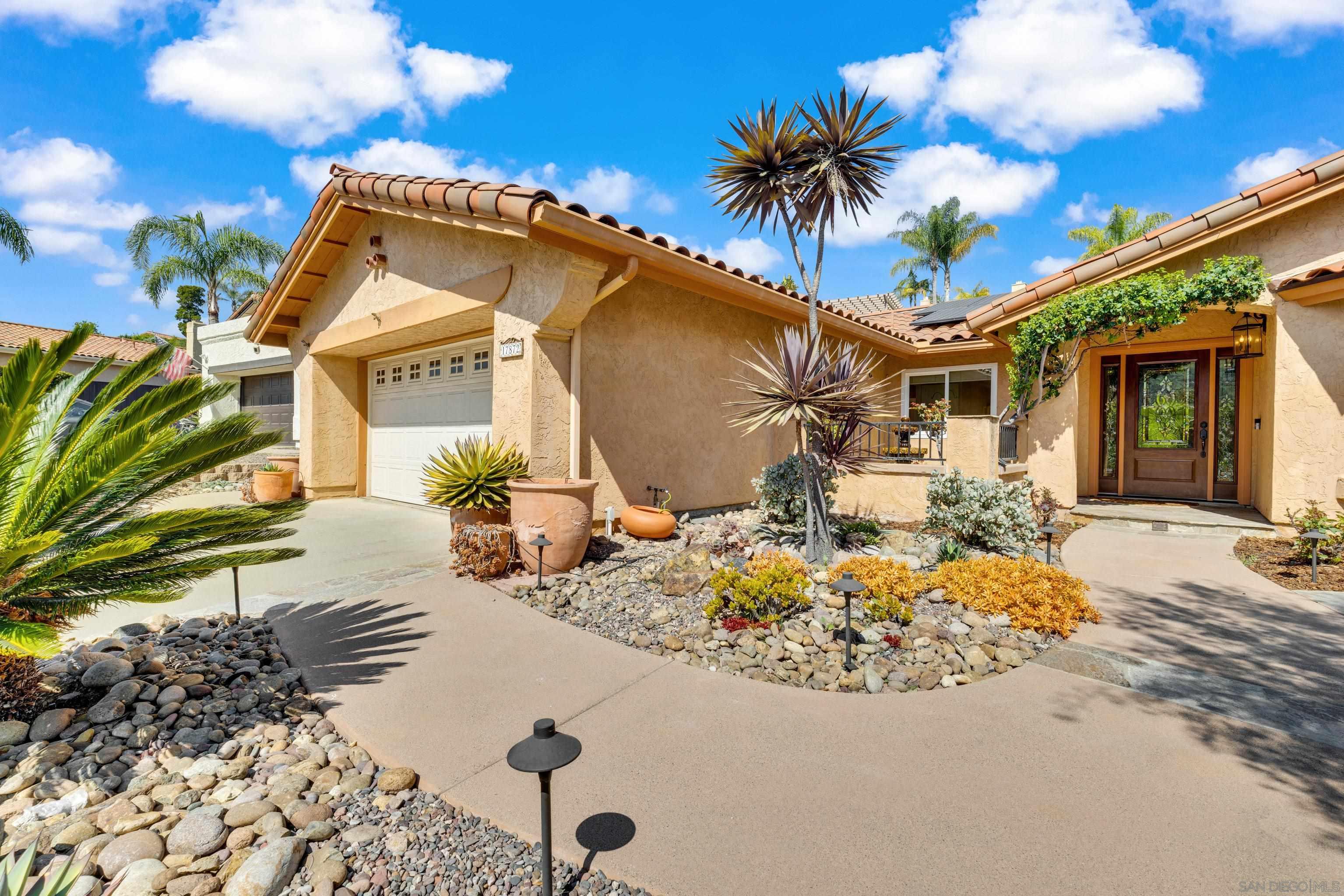 Detail Gallery Image 4 of 59 For 17872  Azucar Way, San Diego,  CA 92127 - 4 Beds | 2 Baths