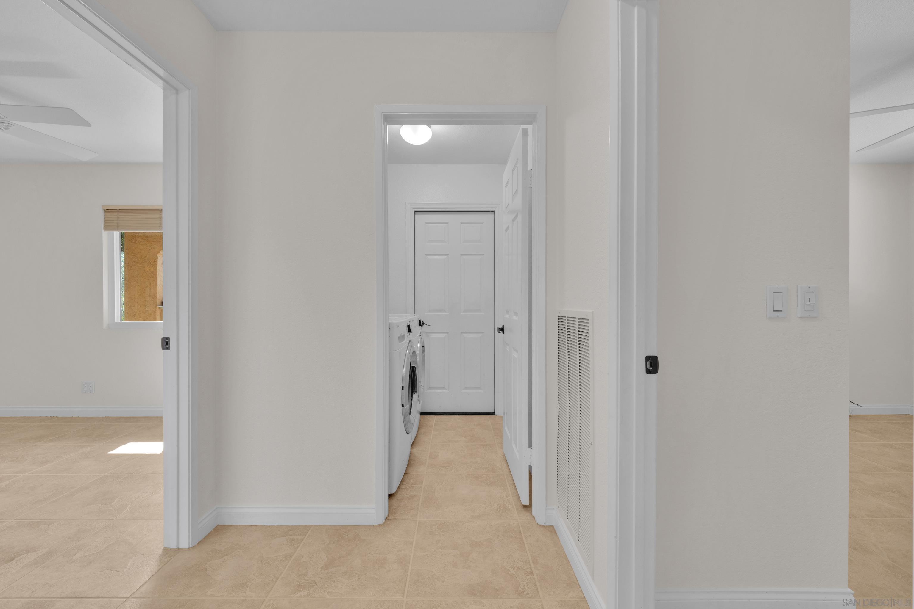 Detail Gallery Image 39 of 59 For 17872  Azucar Way, San Diego,  CA 92127 - 4 Beds | 2 Baths