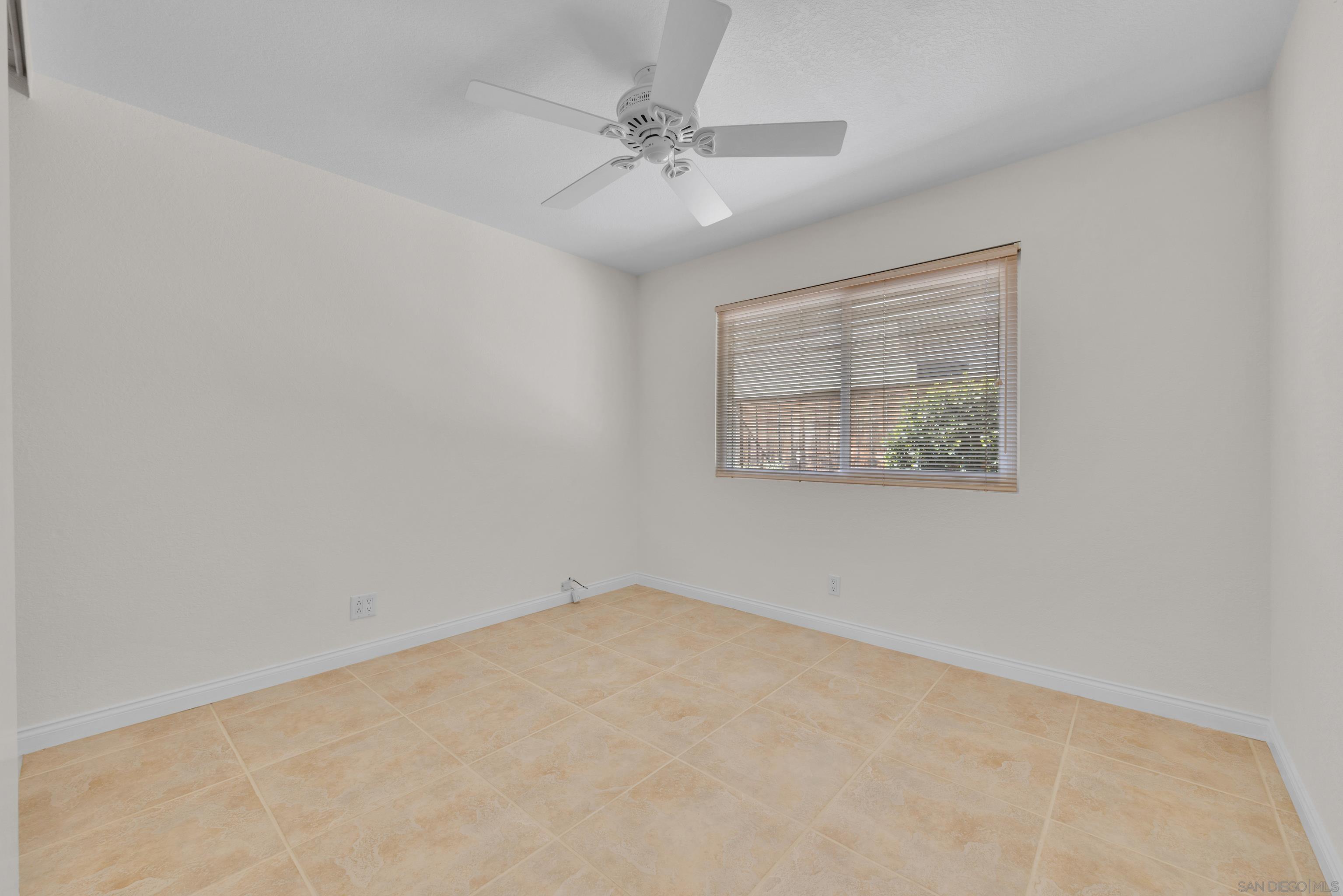 Detail Gallery Image 40 of 59 For 17872  Azucar Way, San Diego,  CA 92127 - 4 Beds | 2 Baths