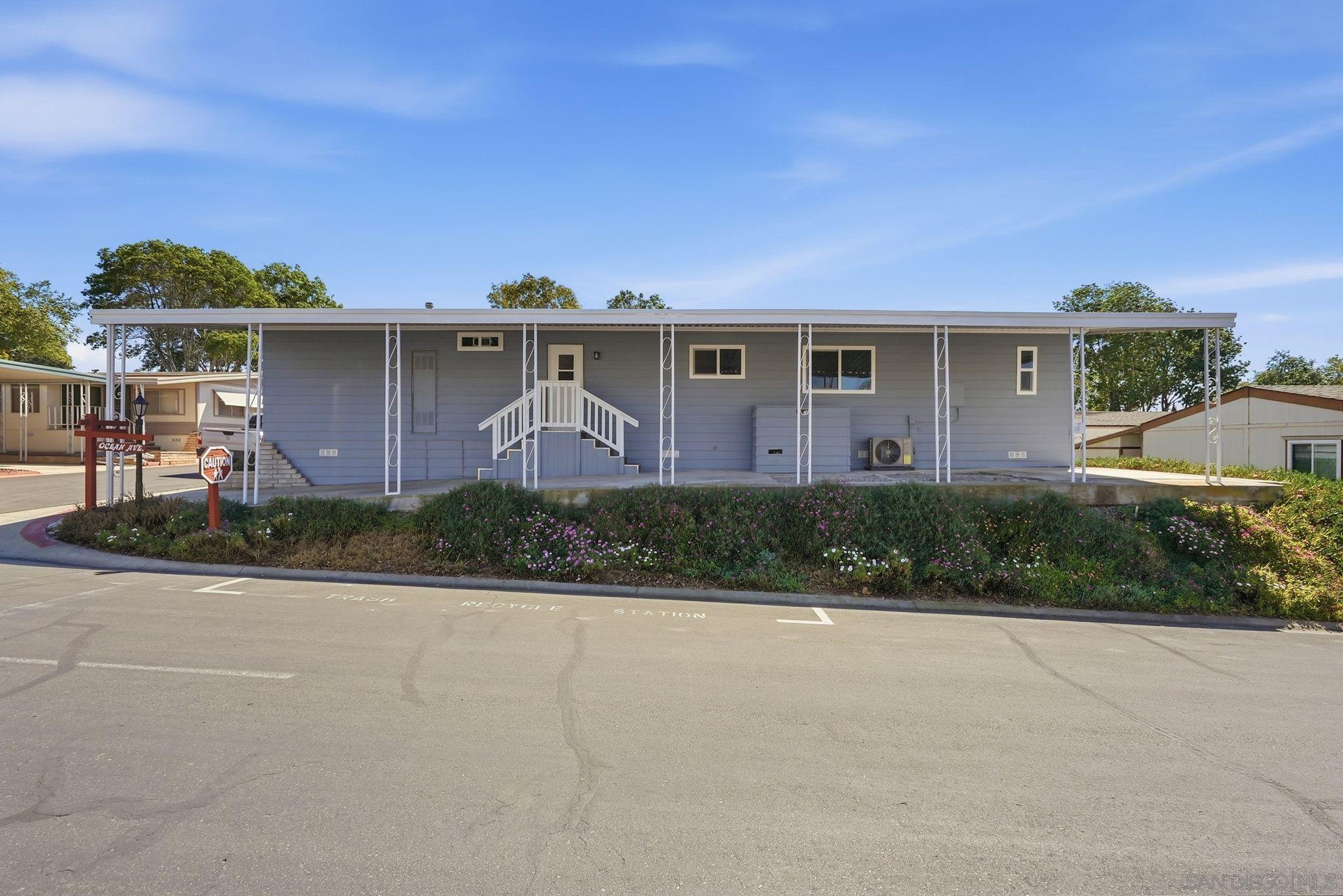 Detail Gallery Image 2 of 27 For 3340  Del Sol Blvd  #102,  San Diego,  CA 92154 - 3 Beds | 2 Baths