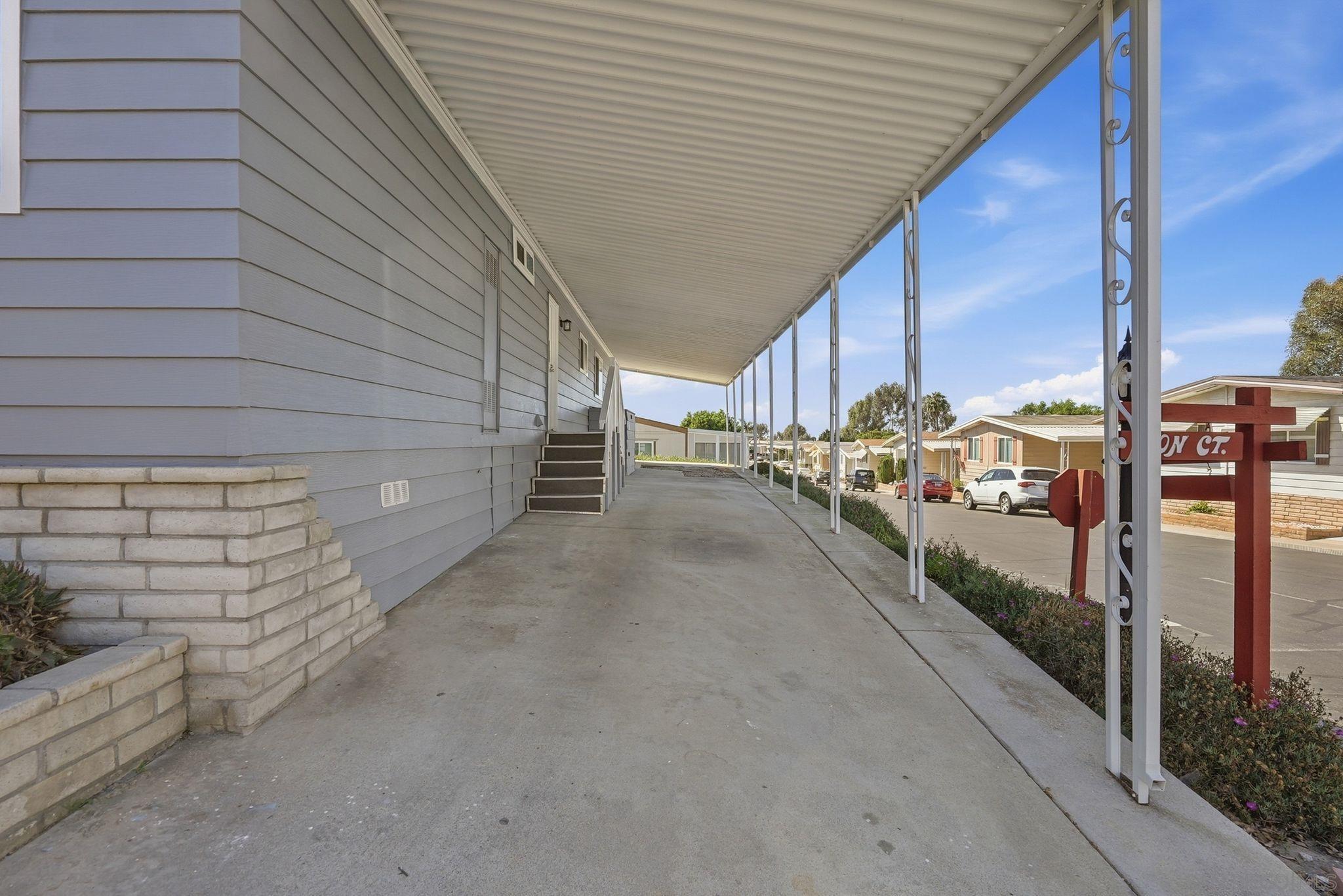 Detail Gallery Image 5 of 27 For 3340  Del Sol Blvd  #102,  San Diego,  CA 92154 - 3 Beds | 2 Baths