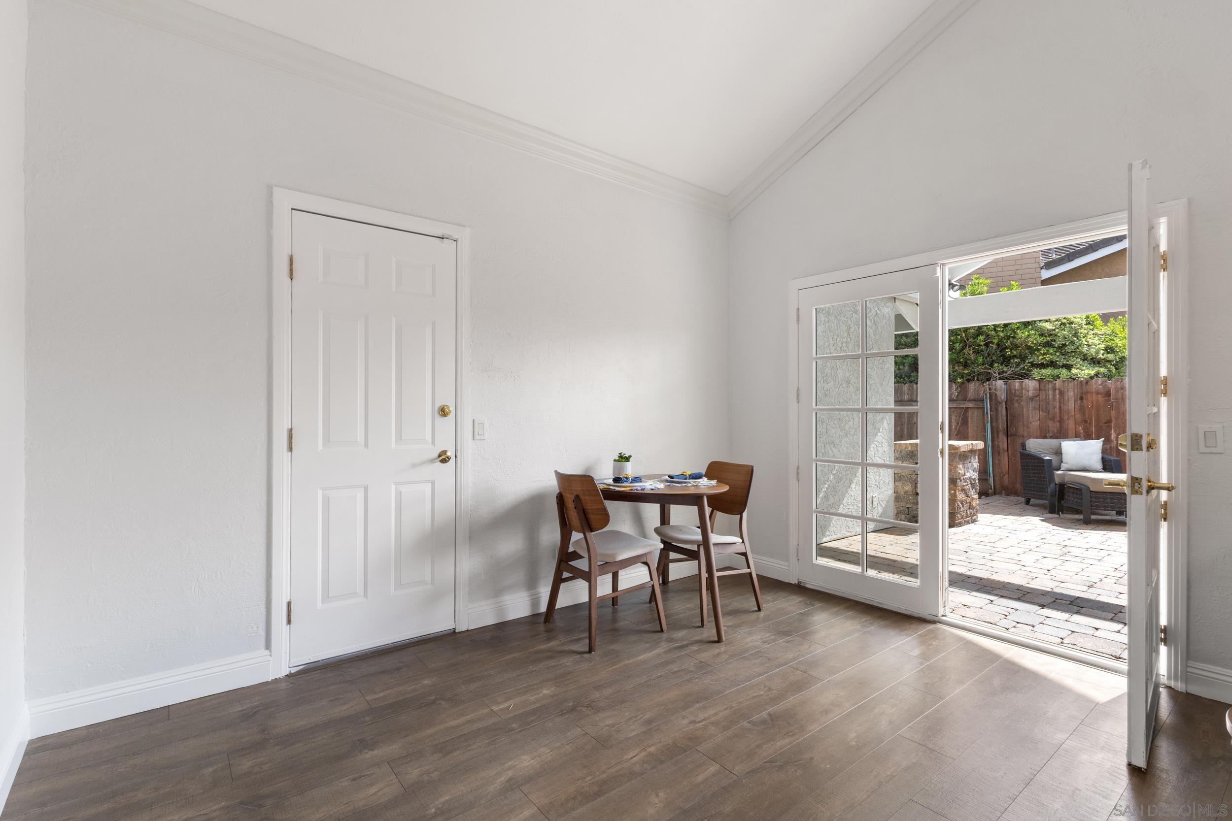 Detail Gallery Image 13 of 53 For 761  Rocking Horse Rd, Vista,  CA 92081 - 3 Beds | 2 Baths