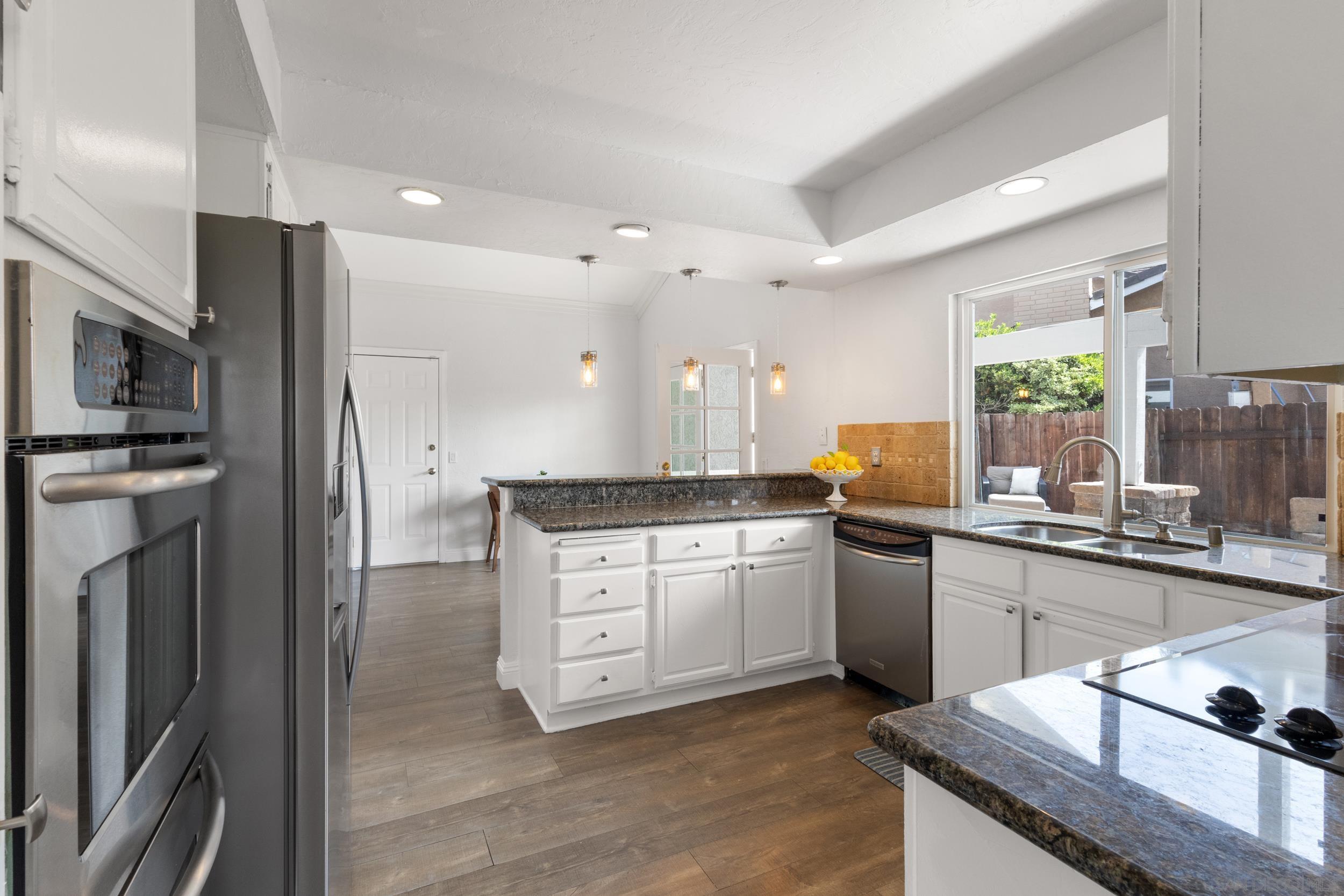 Detail Gallery Image 15 of 53 For 761  Rocking Horse Rd, Vista,  CA 92081 - 3 Beds | 2 Baths