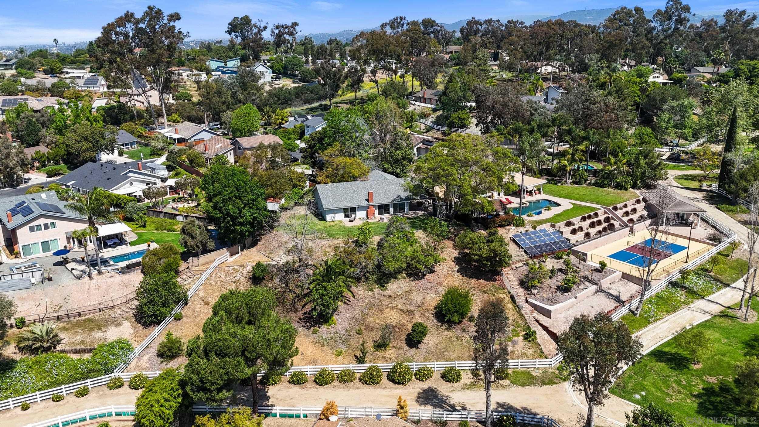 Detail Gallery Image 46 of 53 For 761  Rocking Horse Rd, Vista,  CA 92081 - 3 Beds | 2 Baths