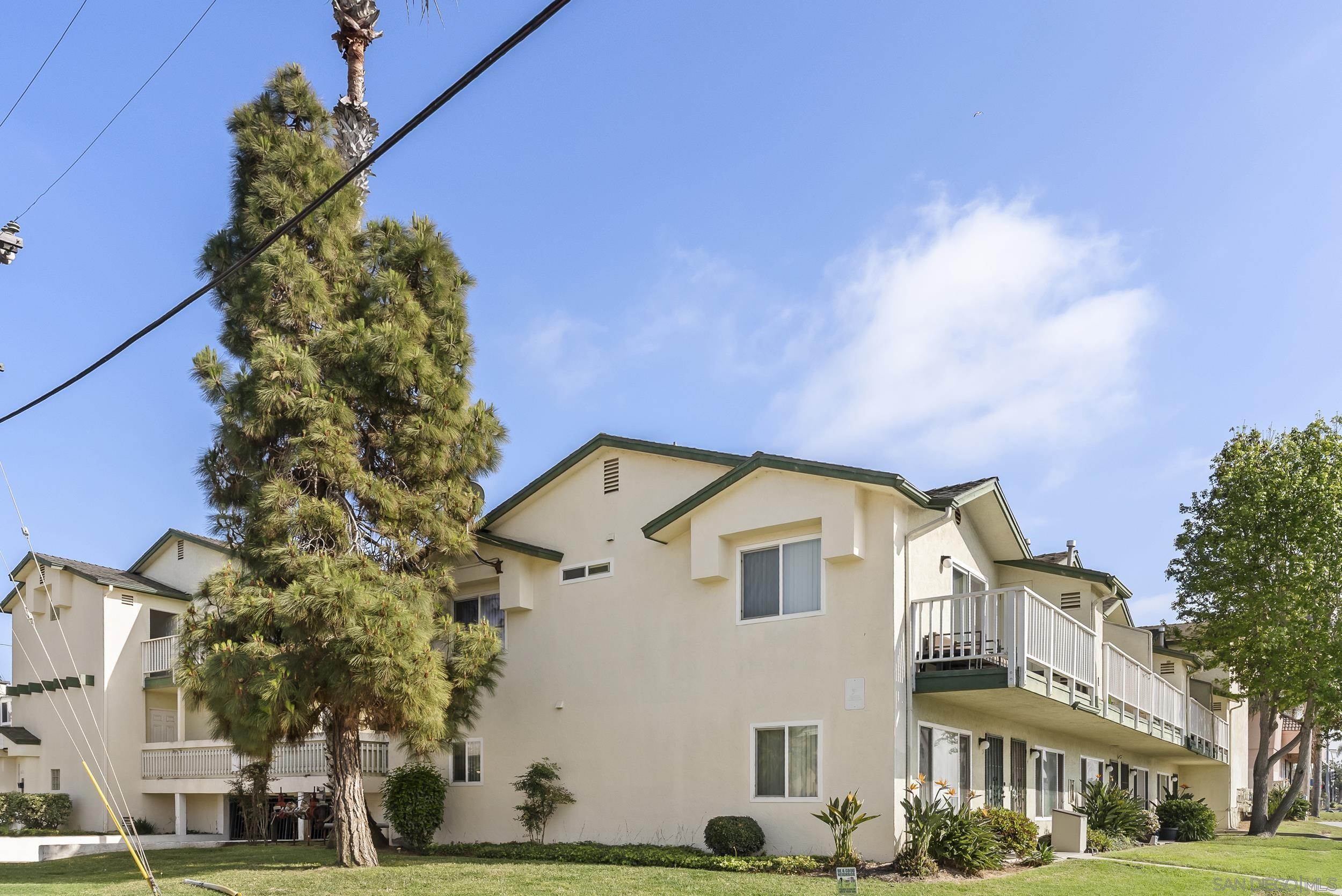 Detail Gallery Image 2 of 24 For 631  7th St  #13,  Imperial Beach,  CA 91932 - 2 Beds | 1 Baths