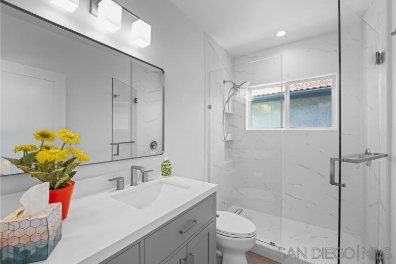 Detail Gallery Image 20 of 30 For 92  Trinidad Bend, Coronado,  CA 92118 - 4 Beds | 3 Baths