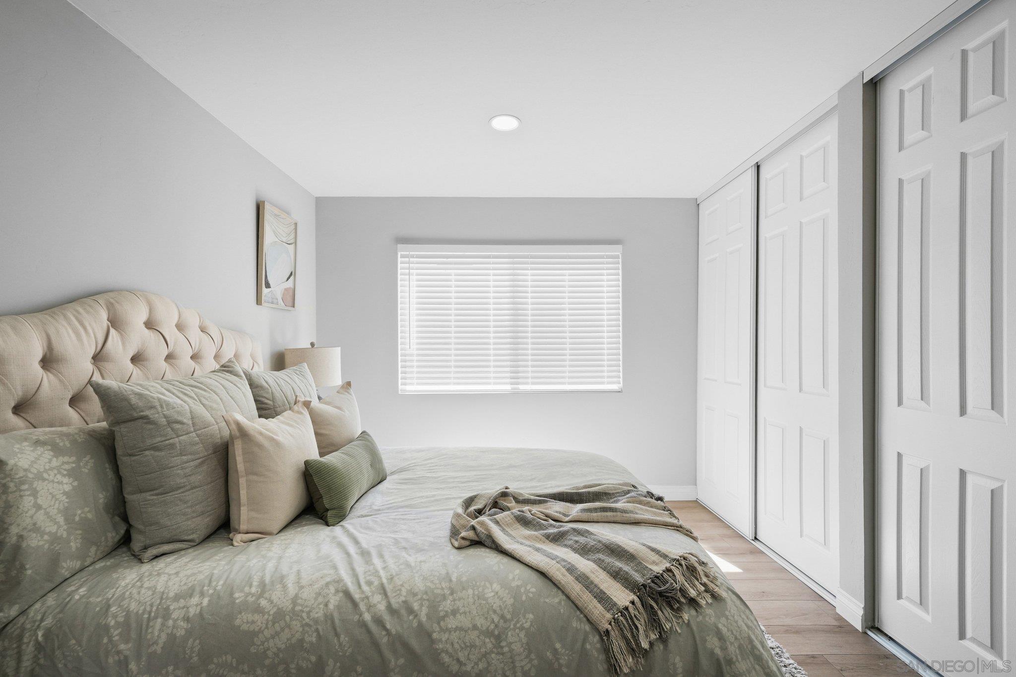 Detail Gallery Image 15 of 43 For 11153  Acaso, San Diego,  CA 92126 - 4 Beds | 3 Baths