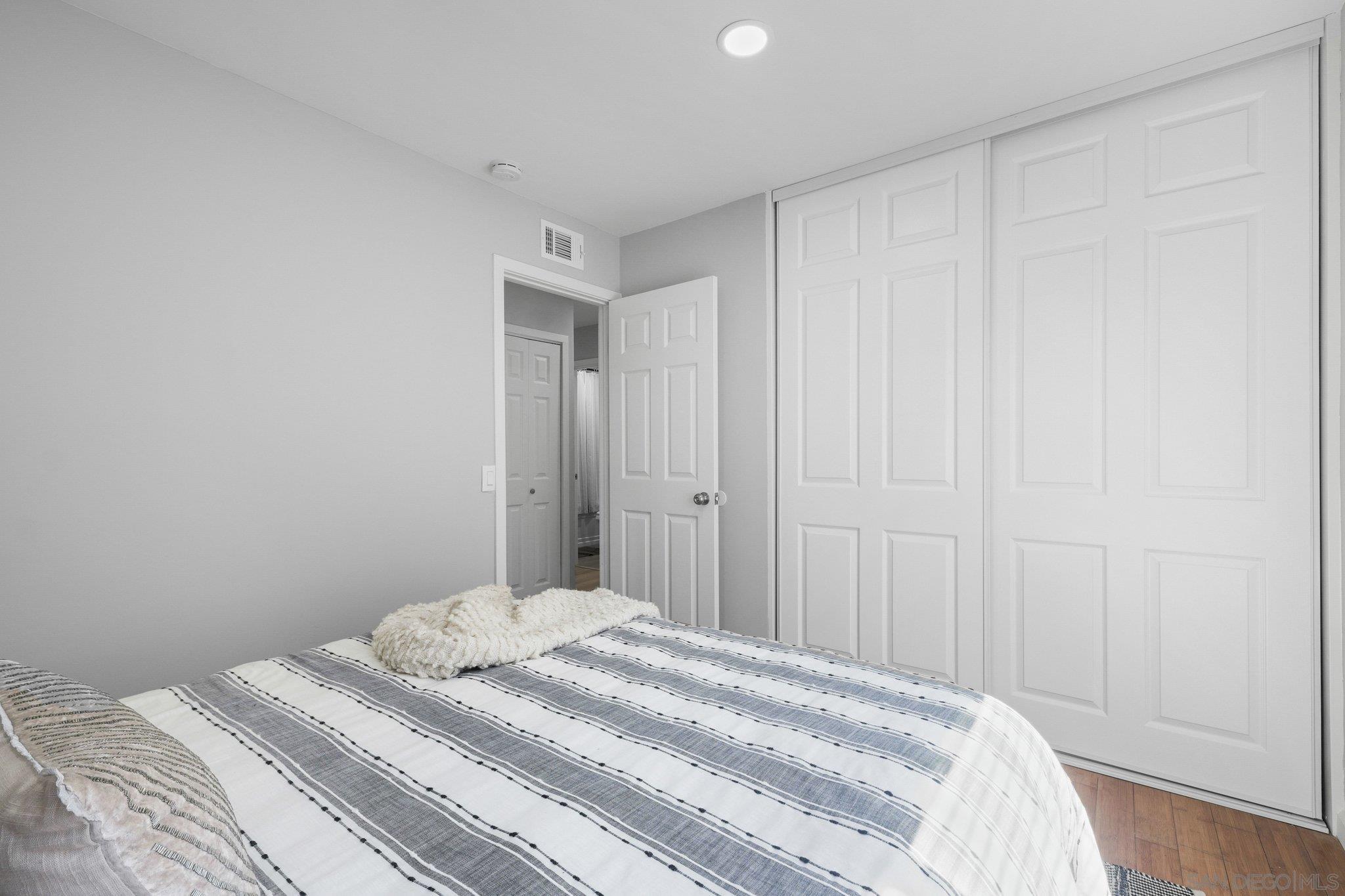 Detail Gallery Image 20 of 43 For 11153  Acaso, San Diego,  CA 92126 - 4 Beds | 3 Baths