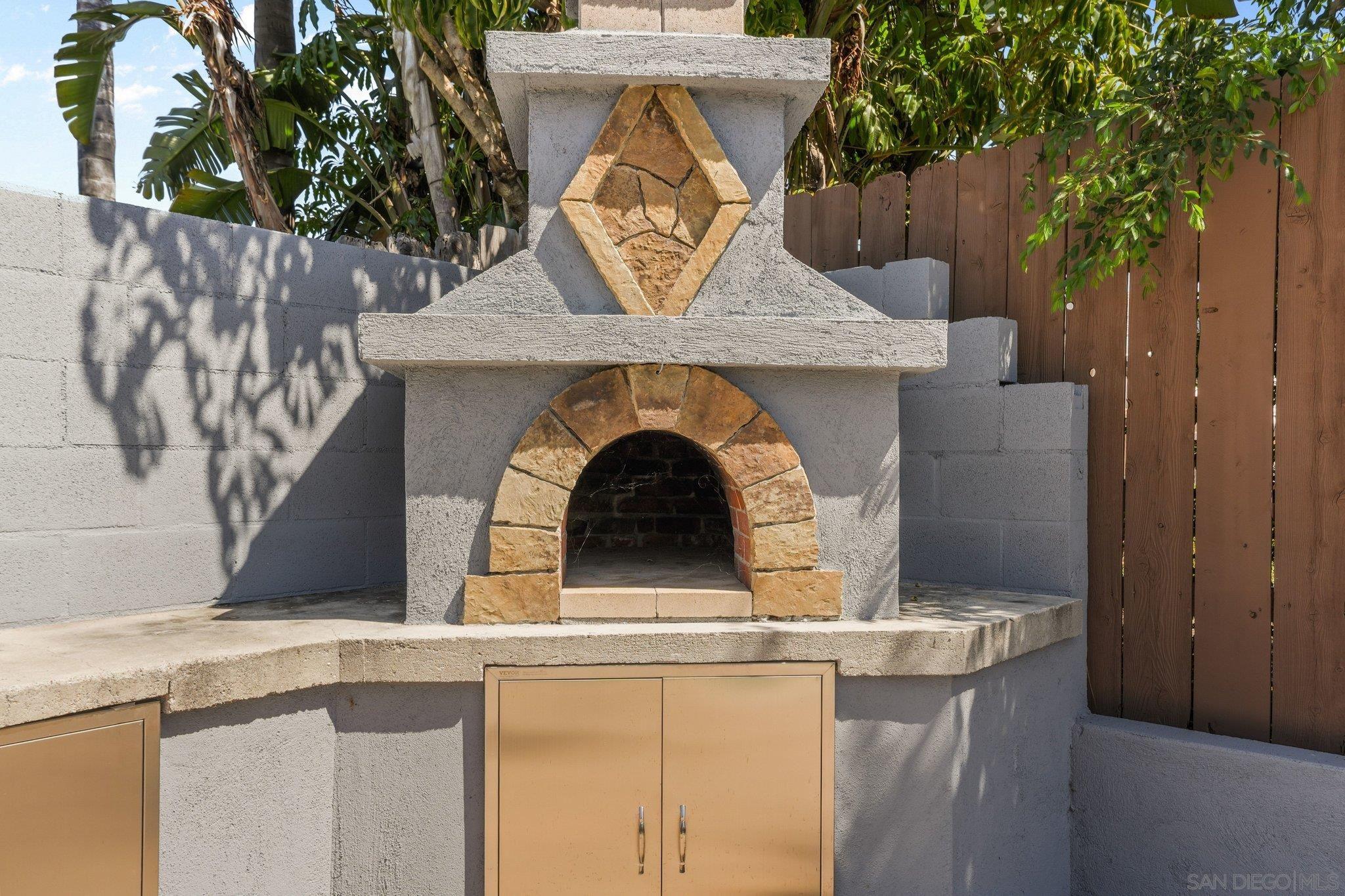 Detail Gallery Image 22 of 43 For 11153  Acaso, San Diego,  CA 92126 - 4 Beds | 3 Baths