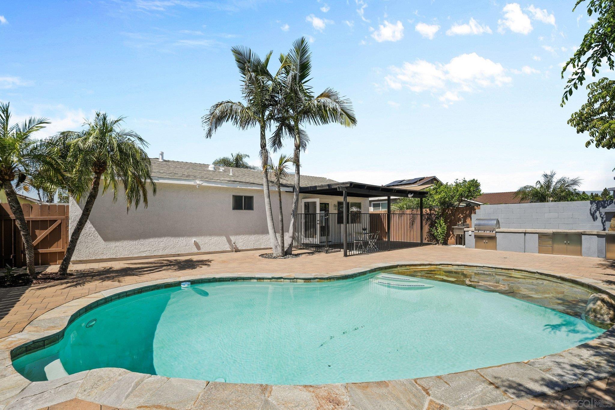 Detail Gallery Image 30 of 43 For 11153  Acaso, San Diego,  CA 92126 - 4 Beds | 3 Baths