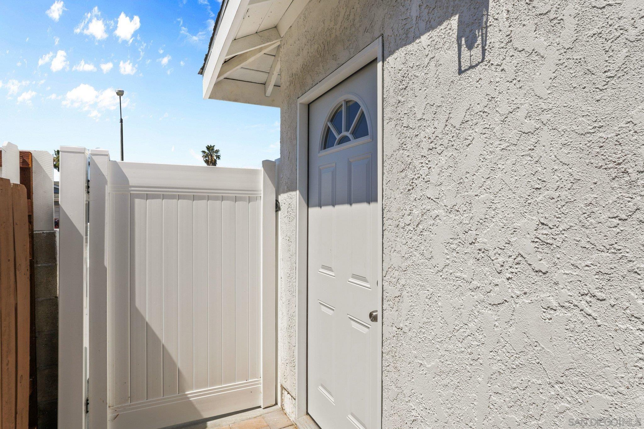 Detail Gallery Image 35 of 43 For 11153  Acaso, San Diego,  CA 92126 - 4 Beds | 3 Baths