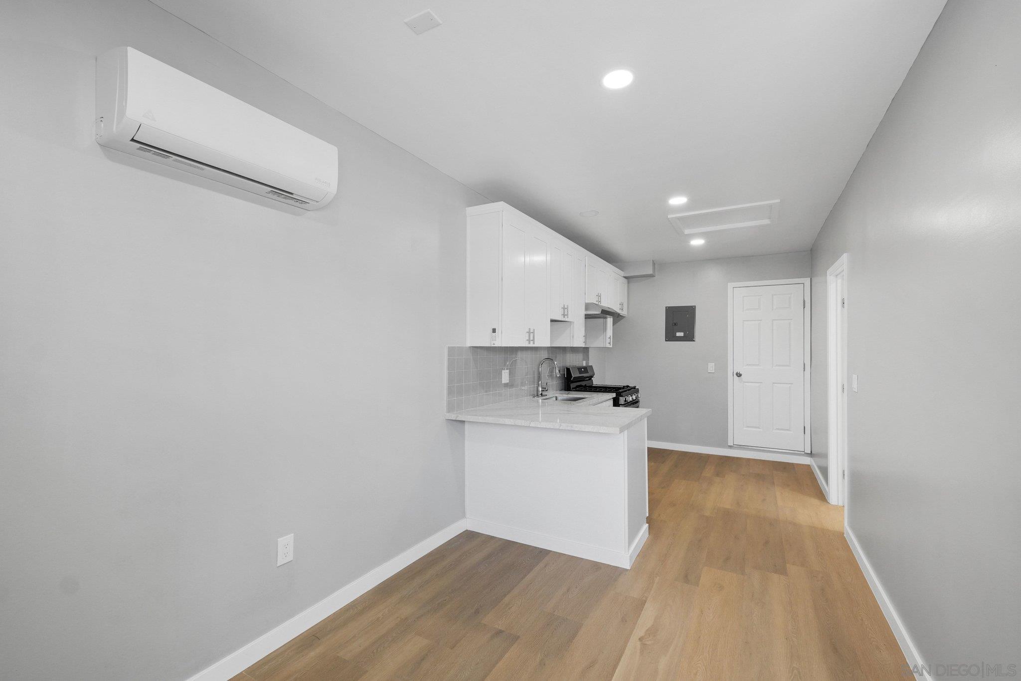 Detail Gallery Image 37 of 43 For 11153  Acaso, San Diego,  CA 92126 - 4 Beds | 3 Baths