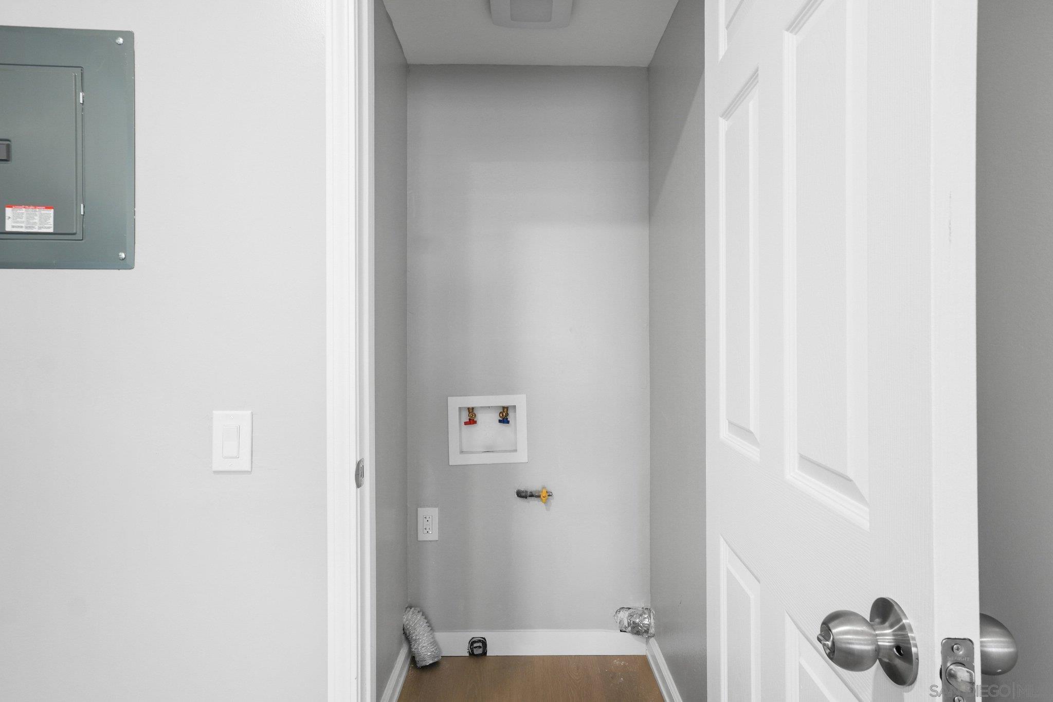 Detail Gallery Image 40 of 43 For 11153  Acaso, San Diego,  CA 92126 - 4 Beds | 3 Baths