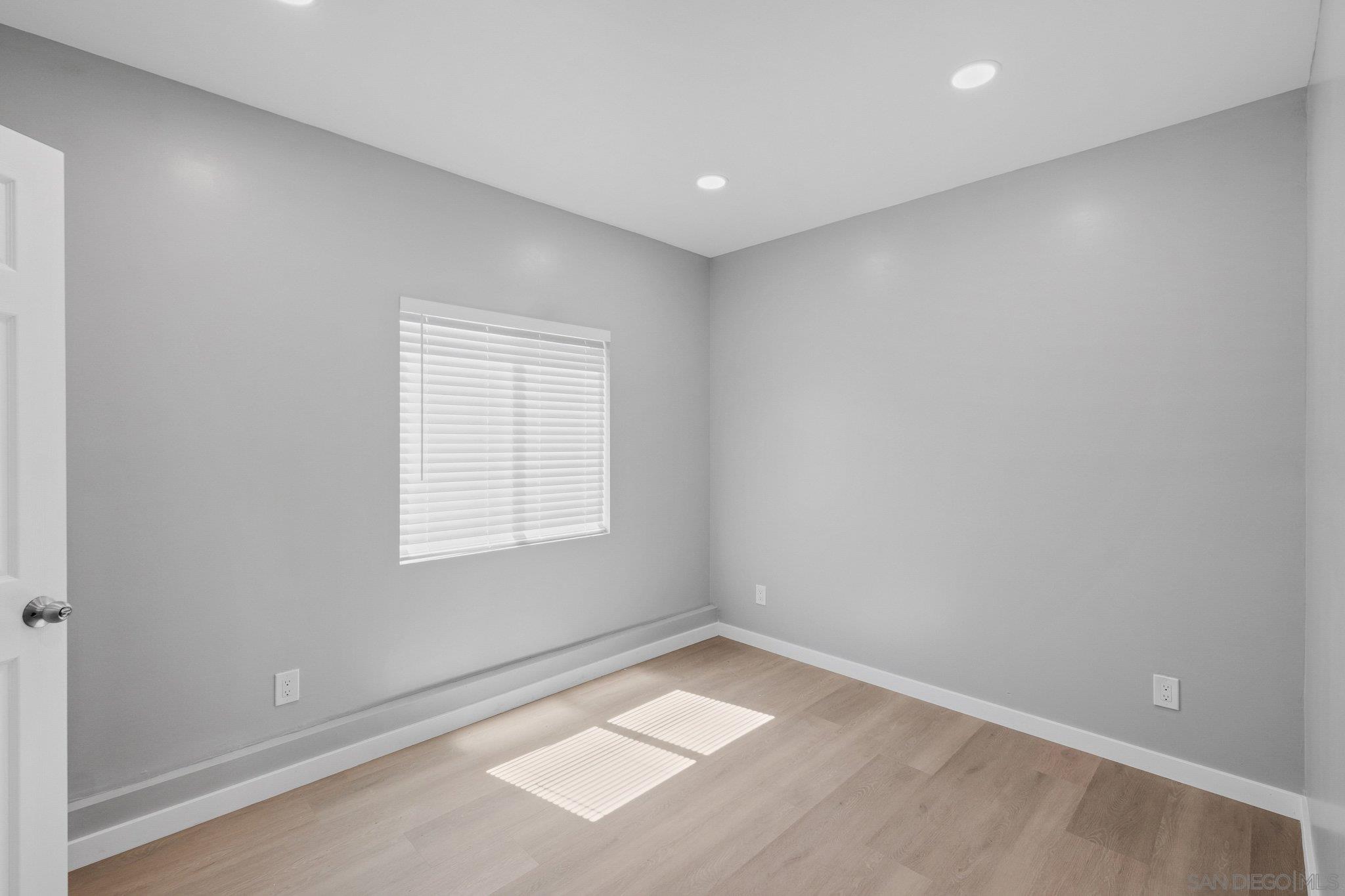 Detail Gallery Image 40 of 43 For 11153  Acaso, San Diego,  CA 92126 - 4 Beds | 3 Baths