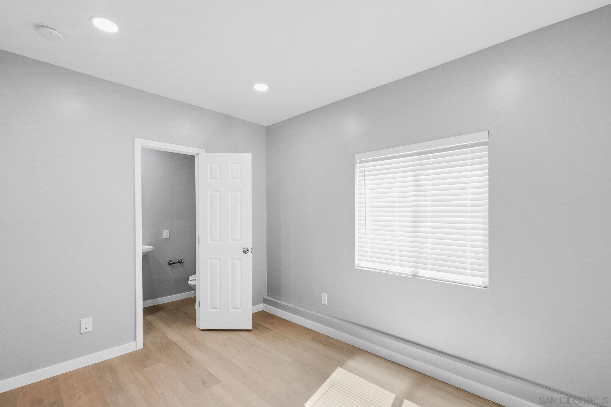 Detail Gallery Image 41 of 43 For 11153  Acaso, San Diego,  CA 92126 - 4 Beds | 3 Baths