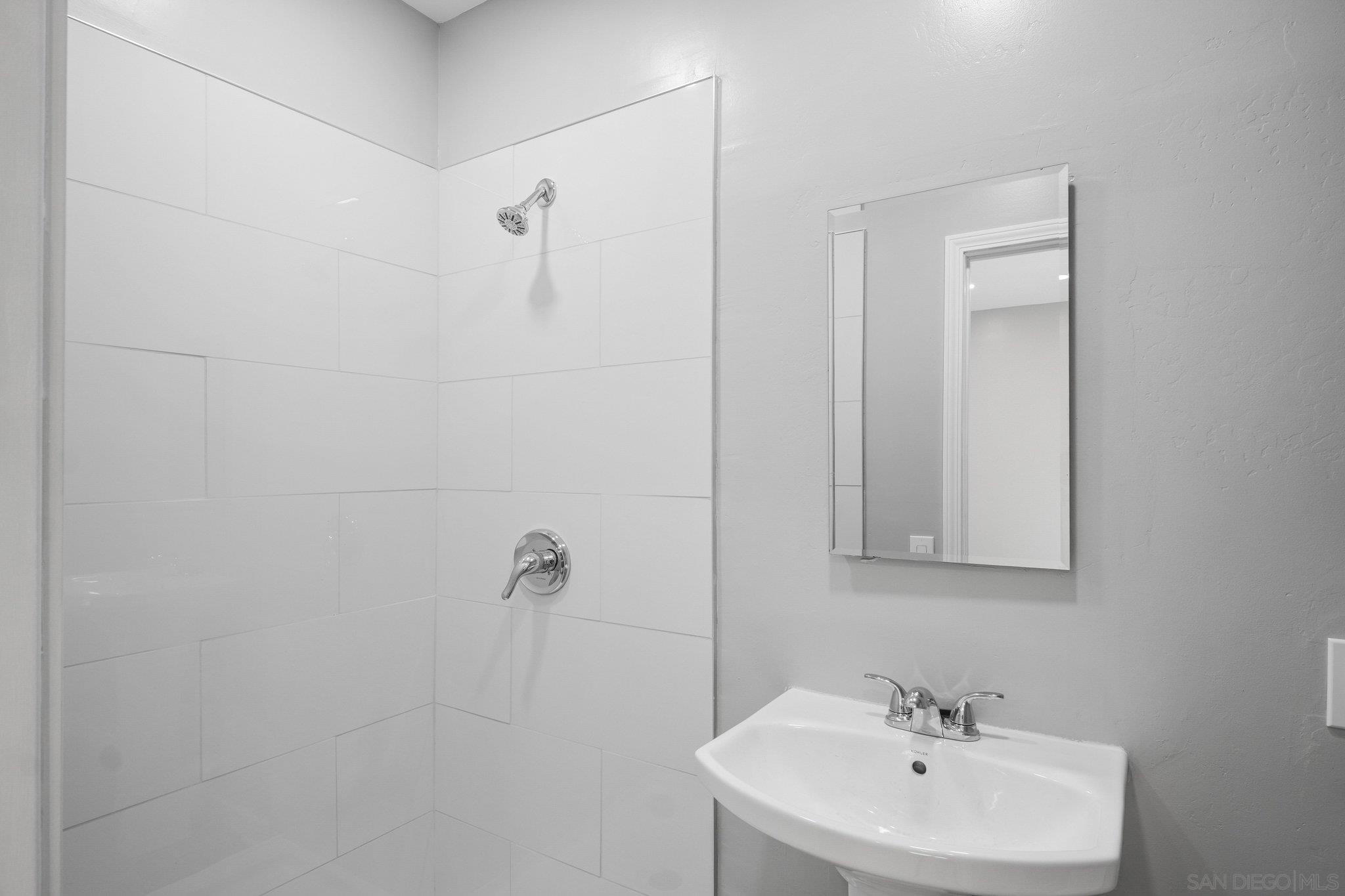 Detail Gallery Image 42 of 43 For 11153  Acaso, San Diego,  CA 92126 - 4 Beds | 3 Baths