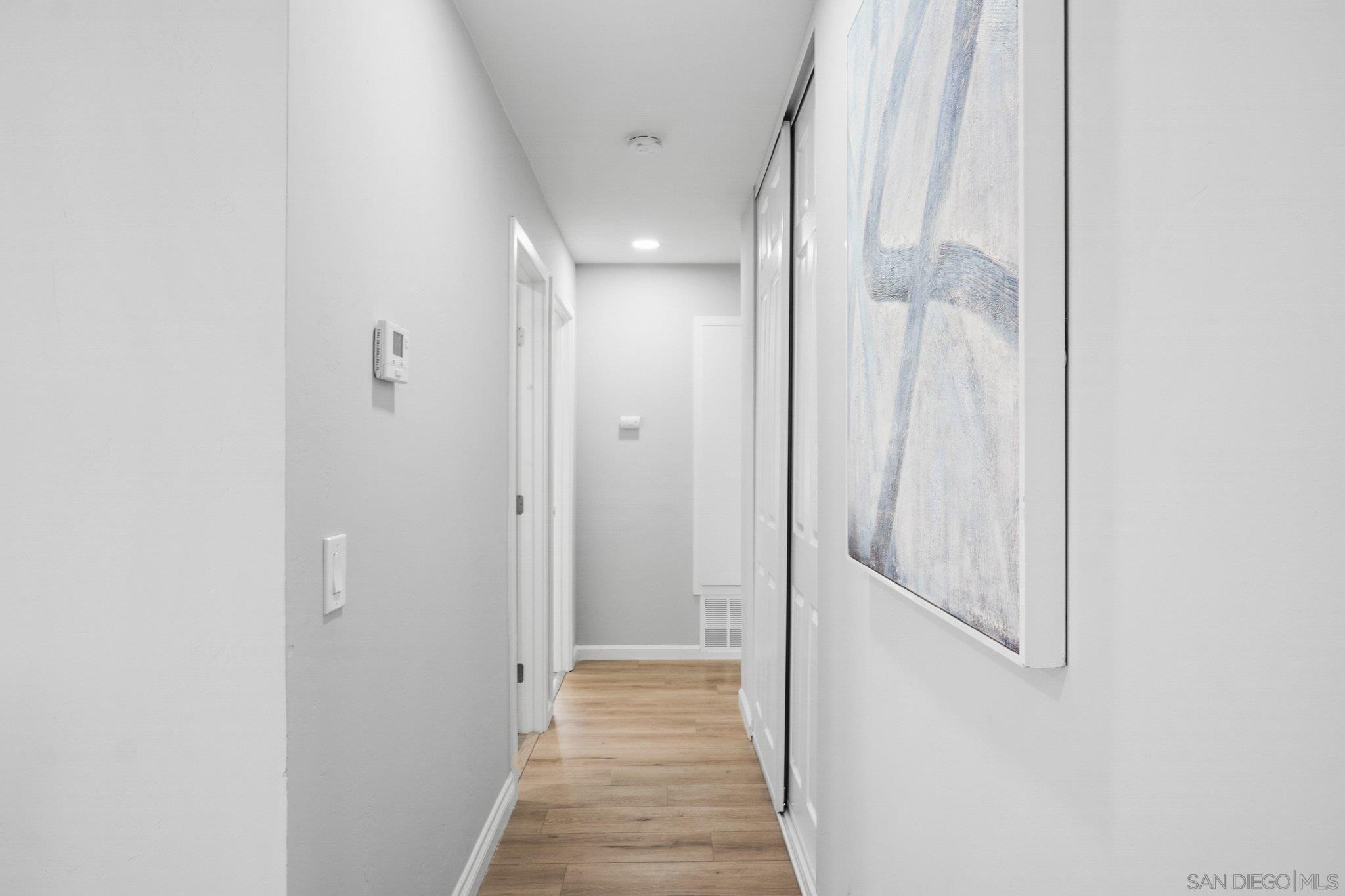 Detail Gallery Image 10 of 43 For 11153  Acaso, San Diego,  CA 92126 - 4 Beds | 3 Baths