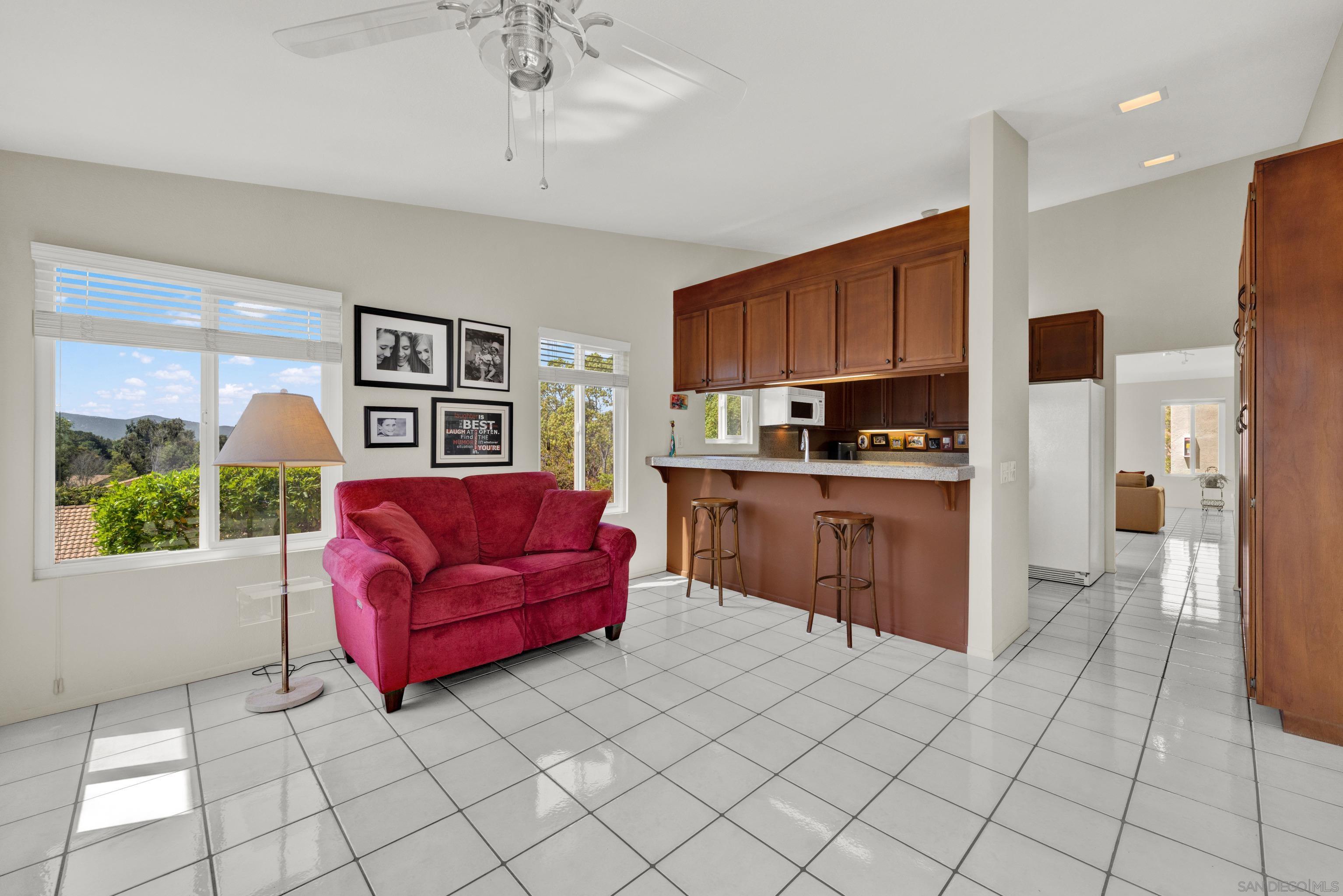 Detail Gallery Image 19 of 50 For 17925  Avenida Cordillera, San Diego,  CA 92128 - 2 Beds | 2 Baths