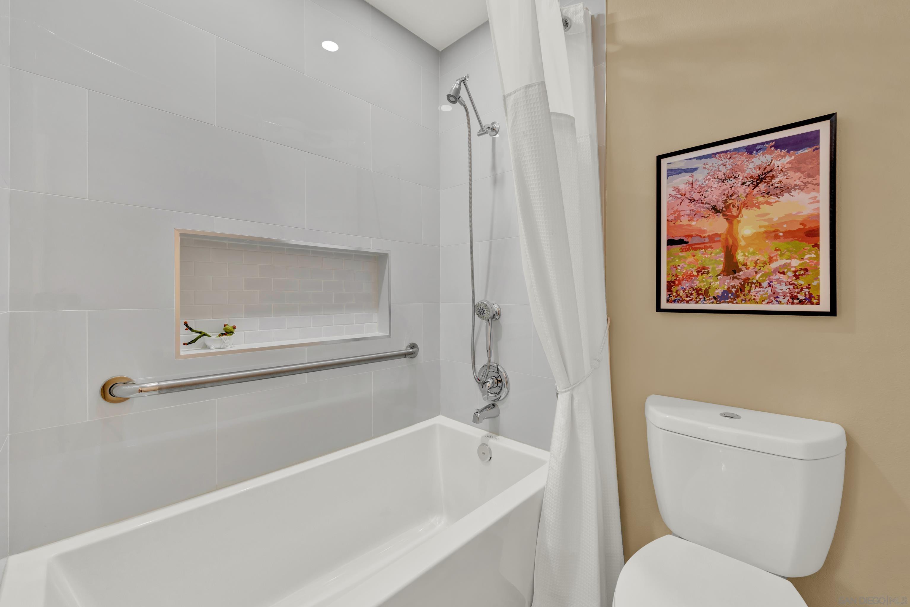 Detail Gallery Image 36 of 50 For 17925  Avenida Cordillera, San Diego,  CA 92128 - 2 Beds | 2 Baths