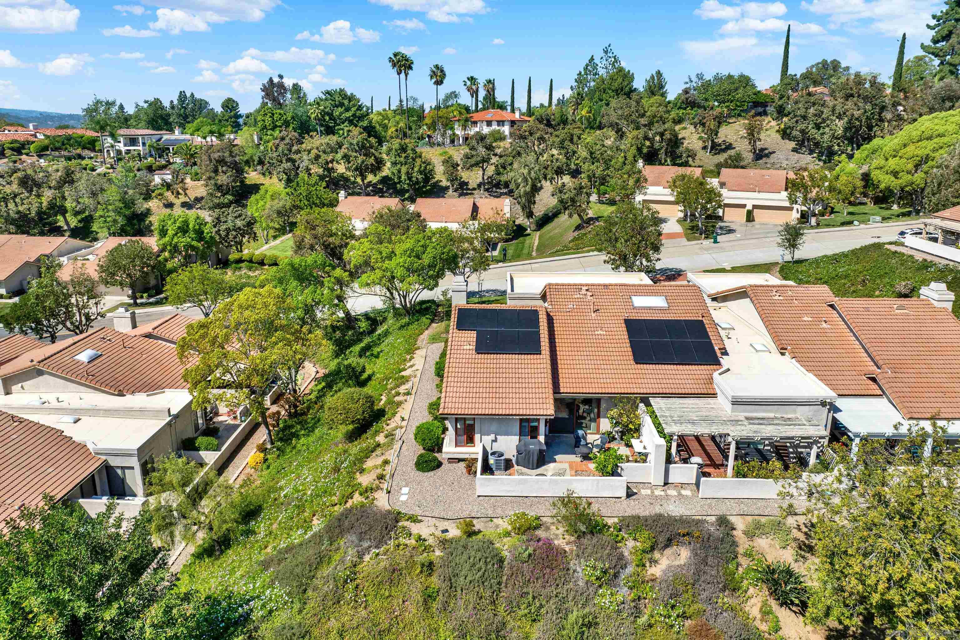 Detail Gallery Image 41 of 50 For 17925  Avenida Cordillera, San Diego,  CA 92128 - 2 Beds | 2 Baths