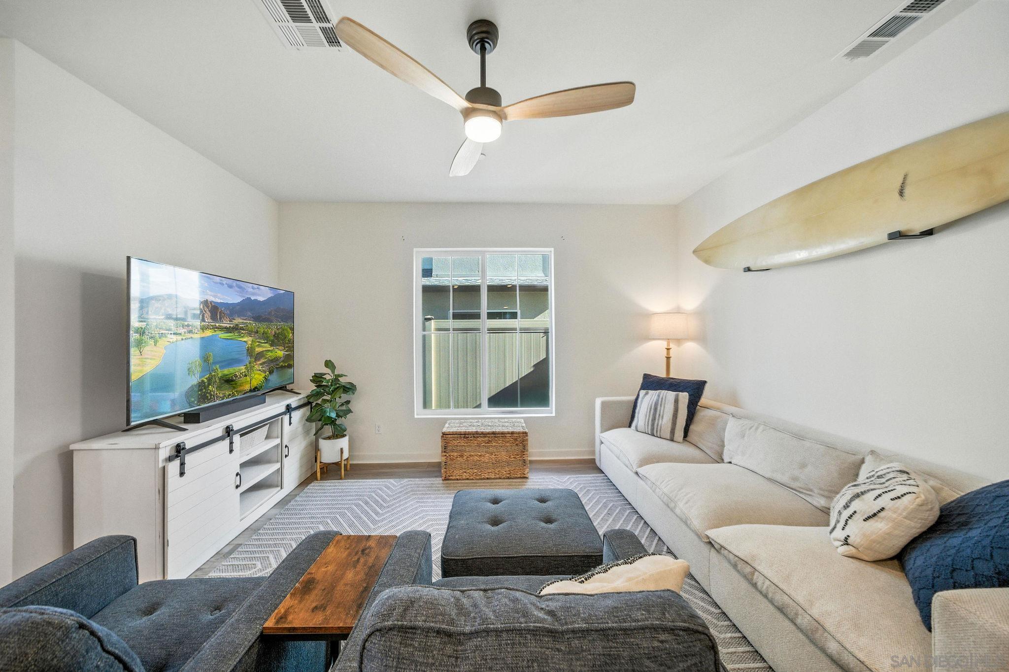 Detail Gallery Image 14 of 61 For 239  Blended Place, Fallbrook,  CA 92028 - 3 Beds | 2/1 Baths