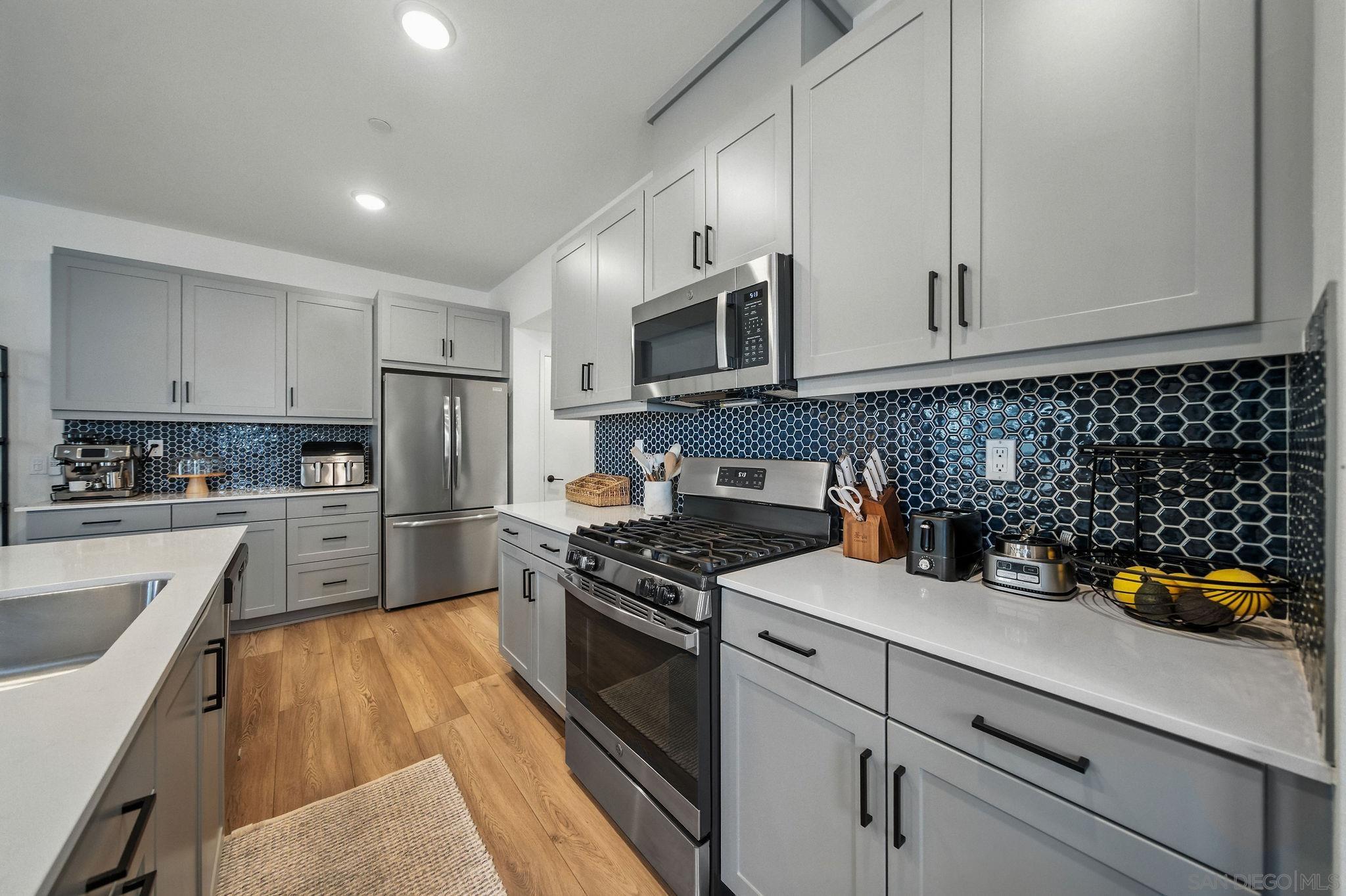 Detail Gallery Image 19 of 61 For 239  Blended Place, Fallbrook,  CA 92028 - 3 Beds | 2/1 Baths