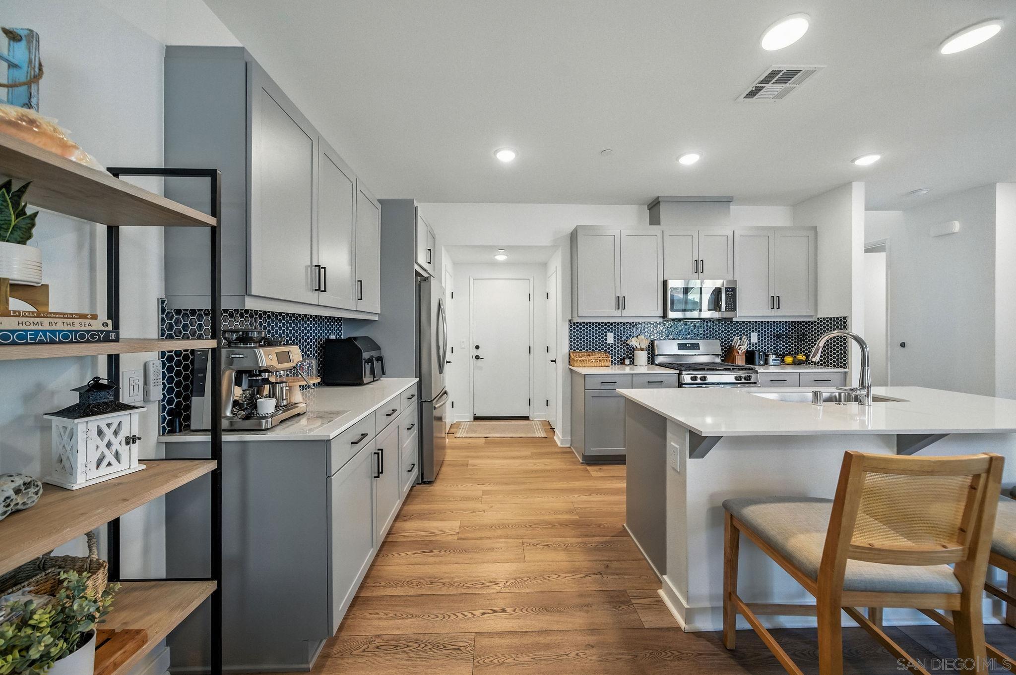 Detail Gallery Image 21 of 61 For 239  Blended Place, Fallbrook,  CA 92028 - 3 Beds | 2/1 Baths