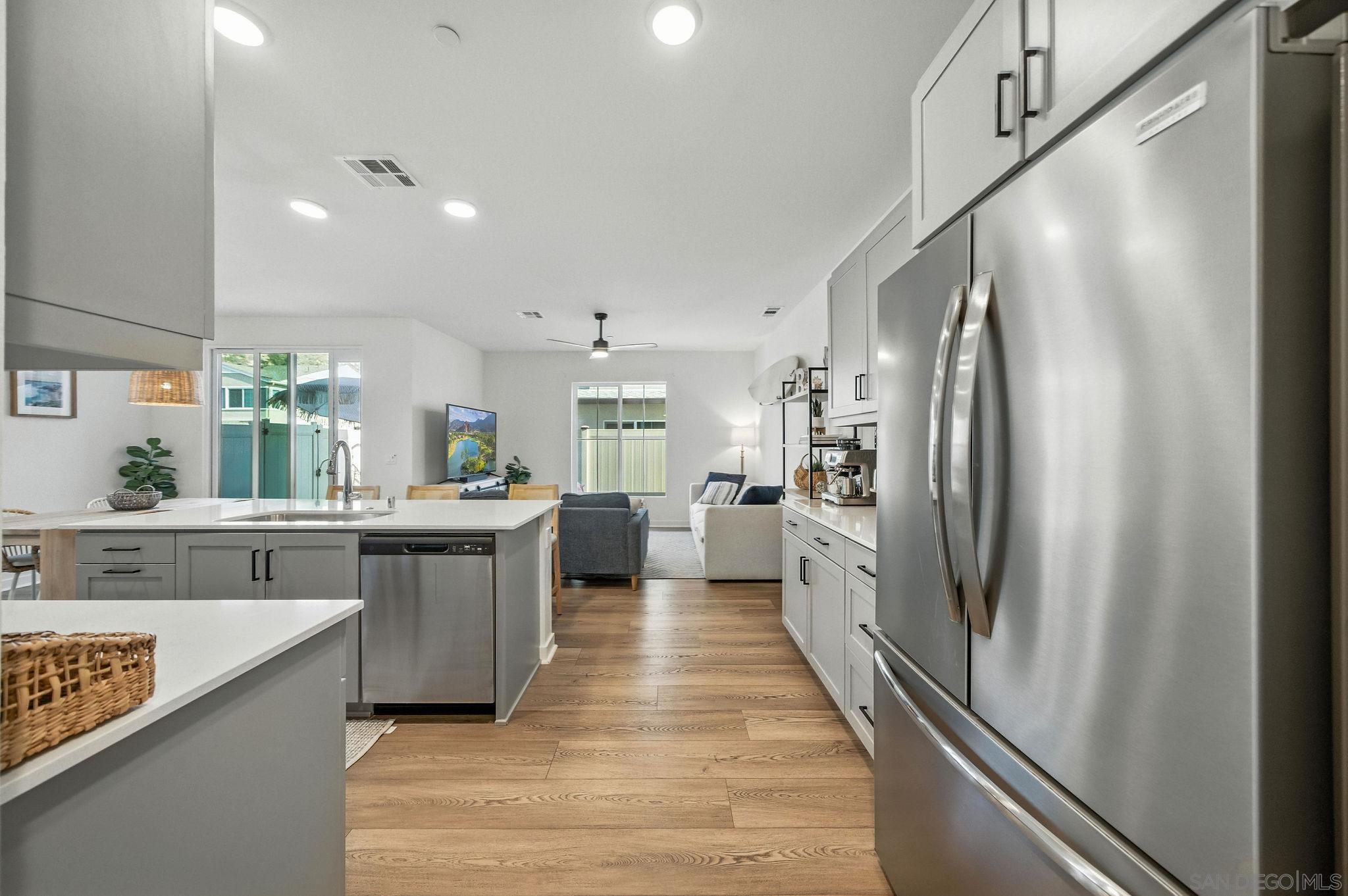 Detail Gallery Image 24 of 61 For 239  Blended Place, Fallbrook,  CA 92028 - 3 Beds | 2/1 Baths