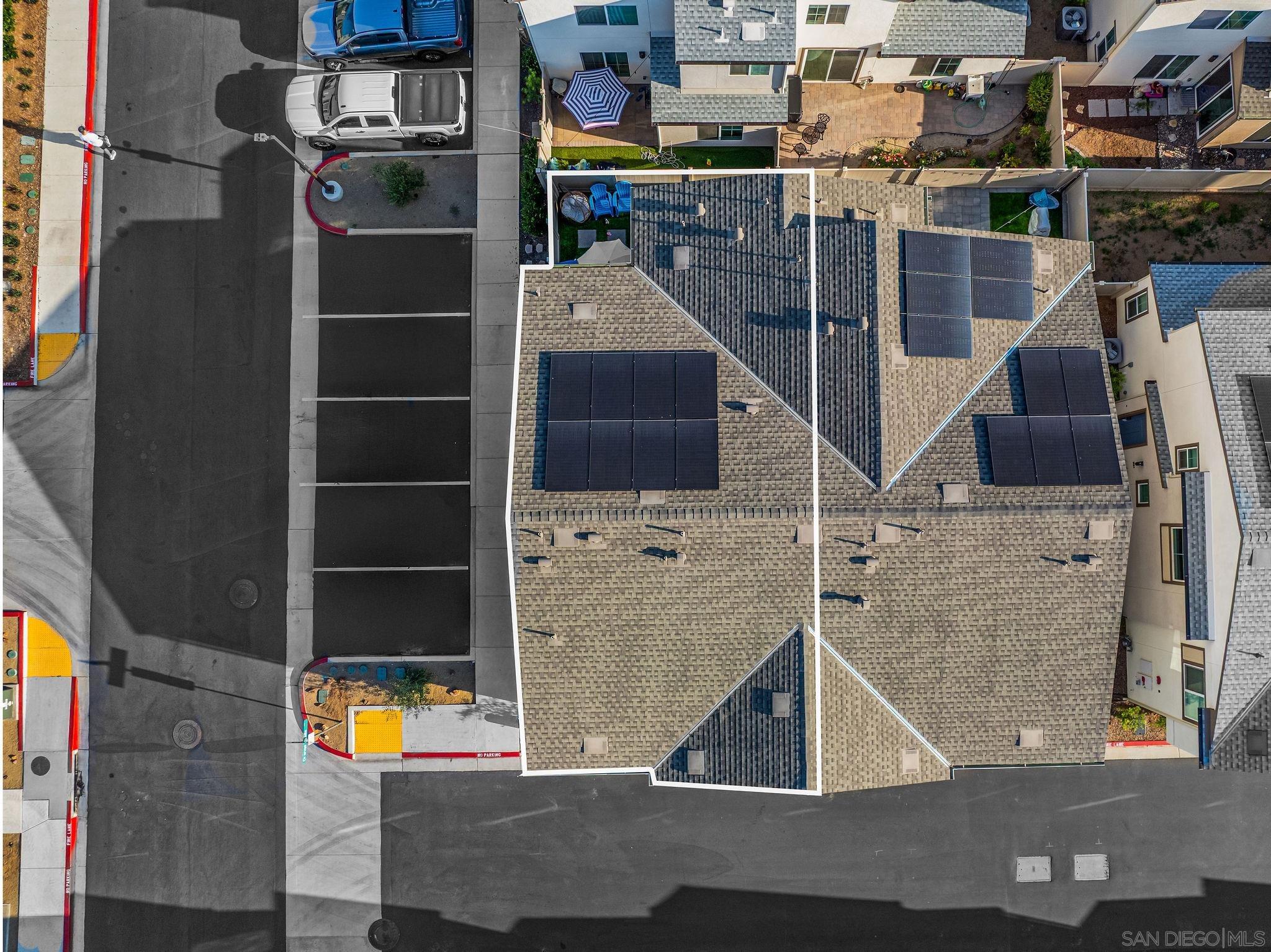 Detail Gallery Image 5 of 61 For 239  Blended Place, Fallbrook,  CA 92028 - 3 Beds | 2/1 Baths