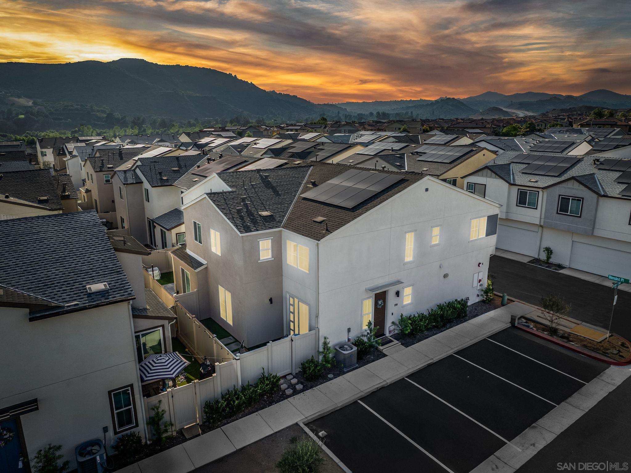 Detail Gallery Image 47 of 61 For 239  Blended Place, Fallbrook,  CA 92028 - 3 Beds | 2/1 Baths