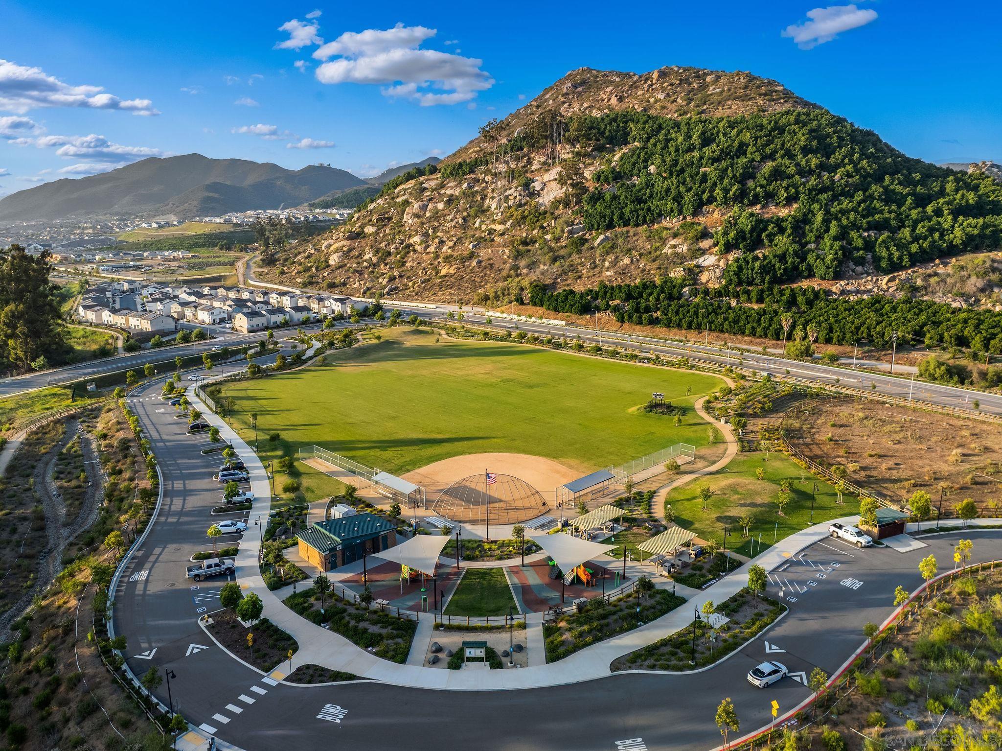 Detail Gallery Image 49 of 61 For 239  Blended Place, Fallbrook,  CA 92028 - 3 Beds | 2/1 Baths