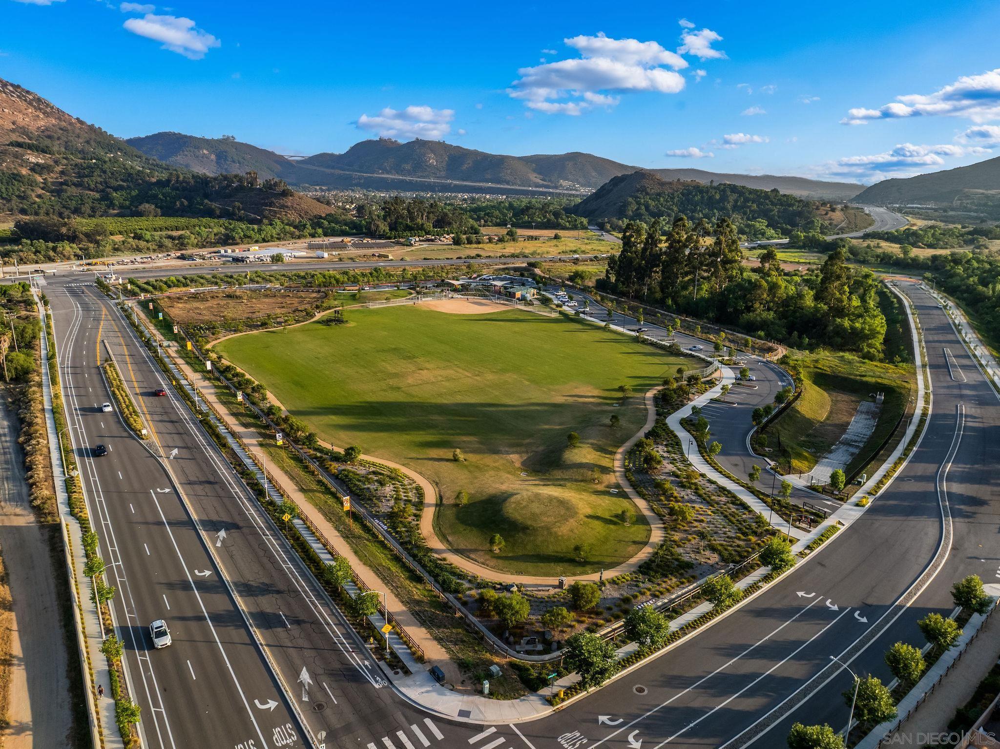 Detail Gallery Image 50 of 61 For 239  Blended Place, Fallbrook,  CA 92028 - 3 Beds | 2/1 Baths