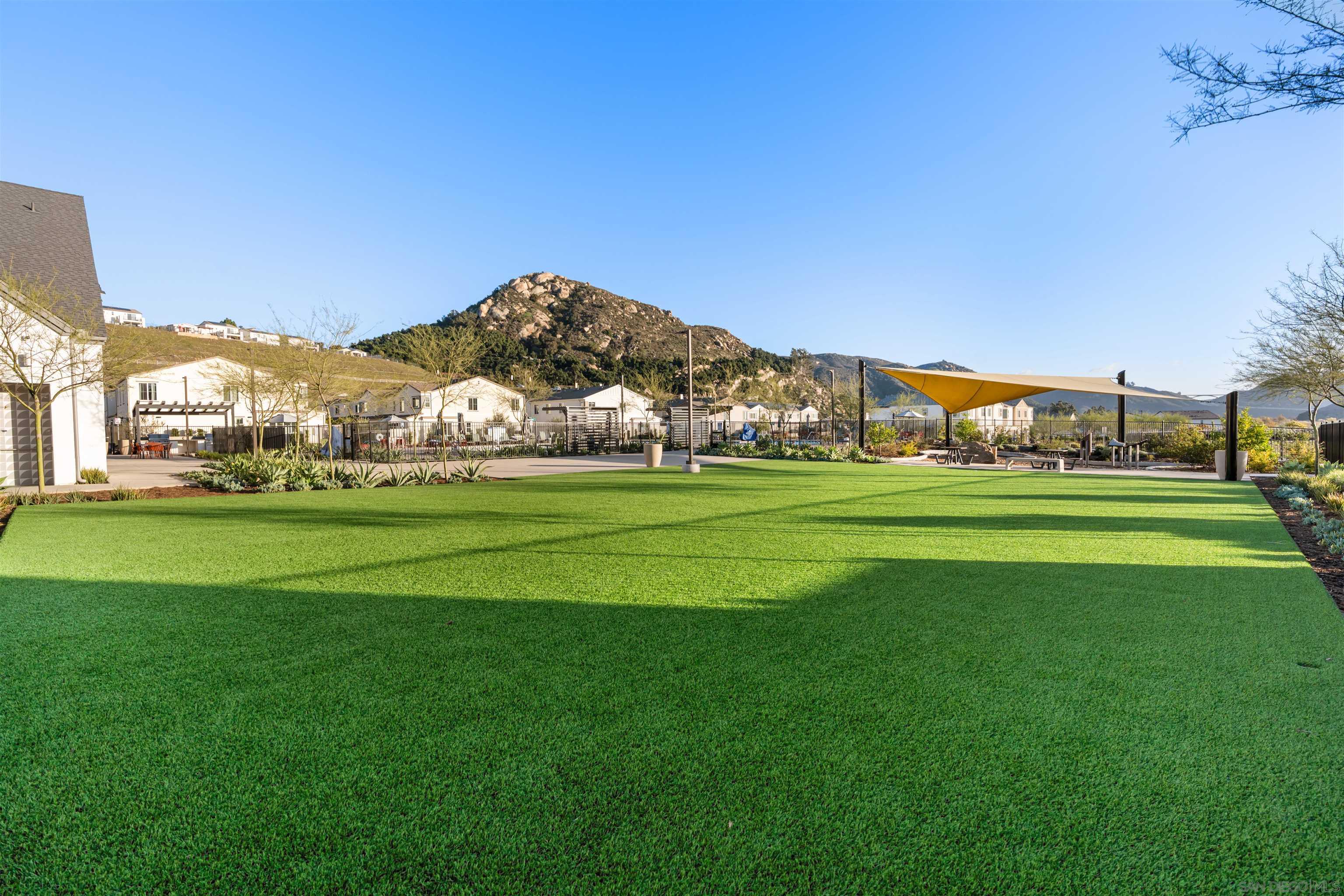 Detail Gallery Image 55 of 61 For 239  Blended Place, Fallbrook,  CA 92028 - 3 Beds | 2/1 Baths