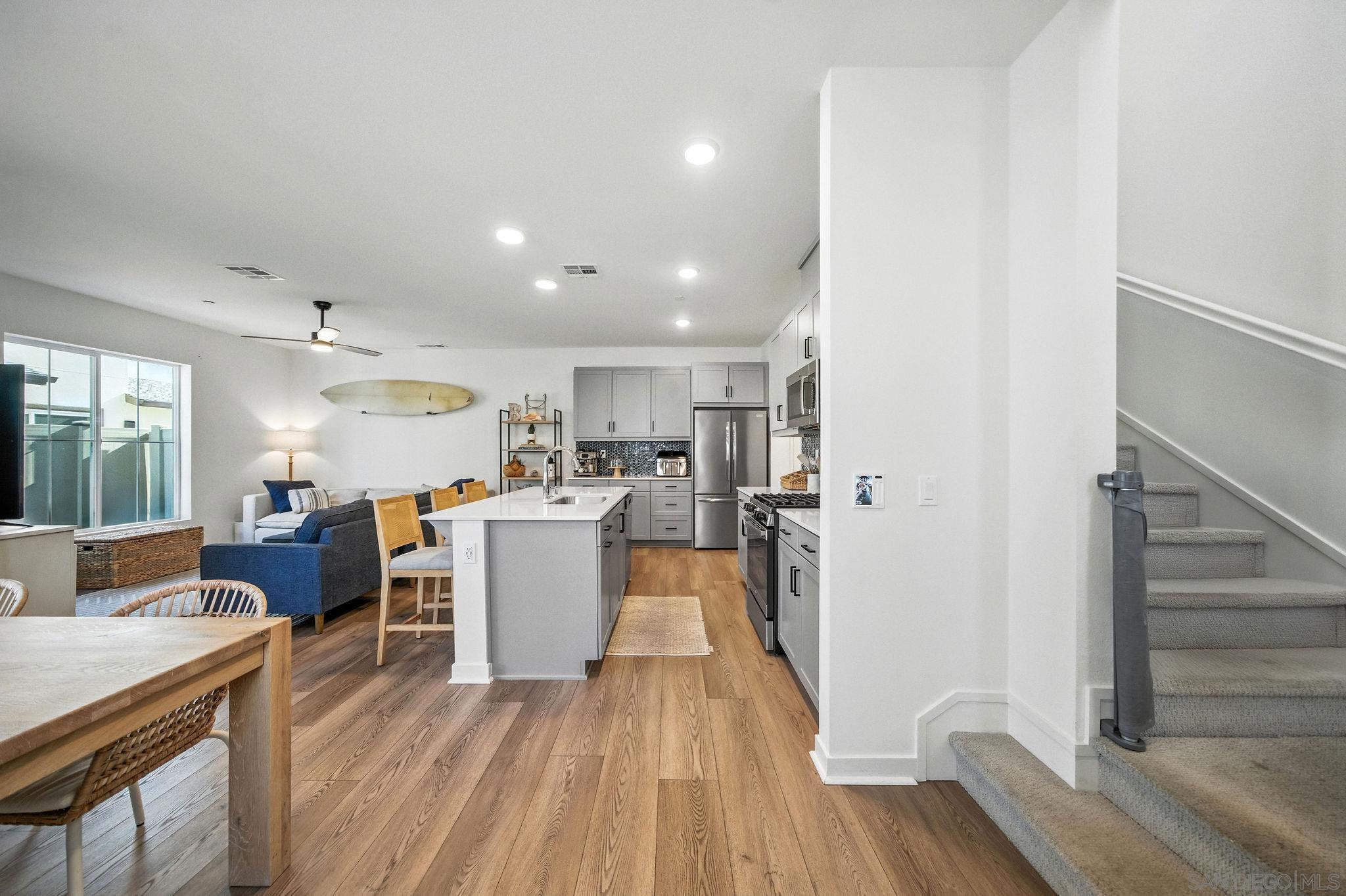 Detail Gallery Image 7 of 61 For 239  Blended Place, Fallbrook,  CA 92028 - 3 Beds | 2/1 Baths