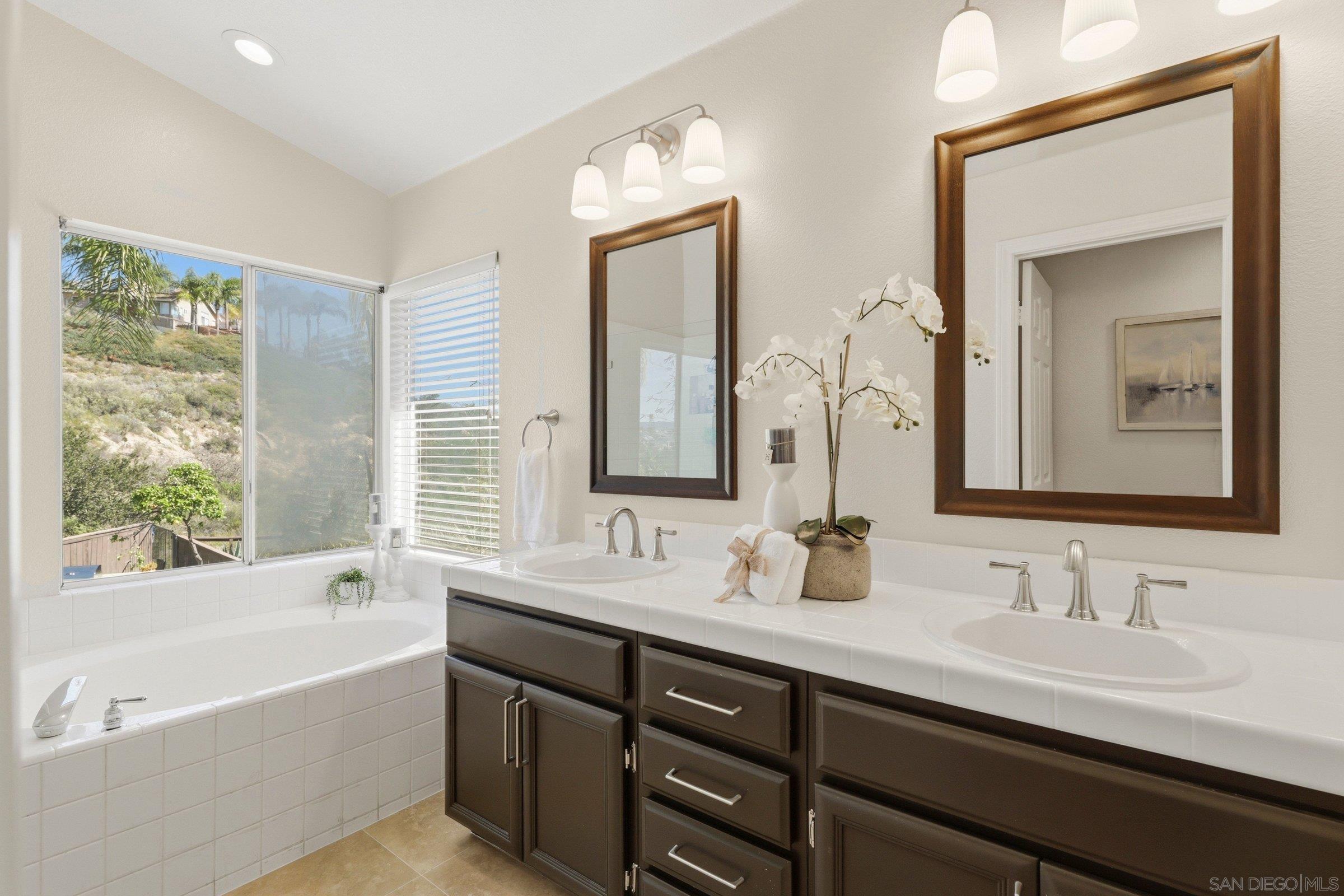 Detail Gallery Image 31 of 59 For 7386  Juncus, San Diego,  CA 92129 - 4 Beds | 2/1 Baths