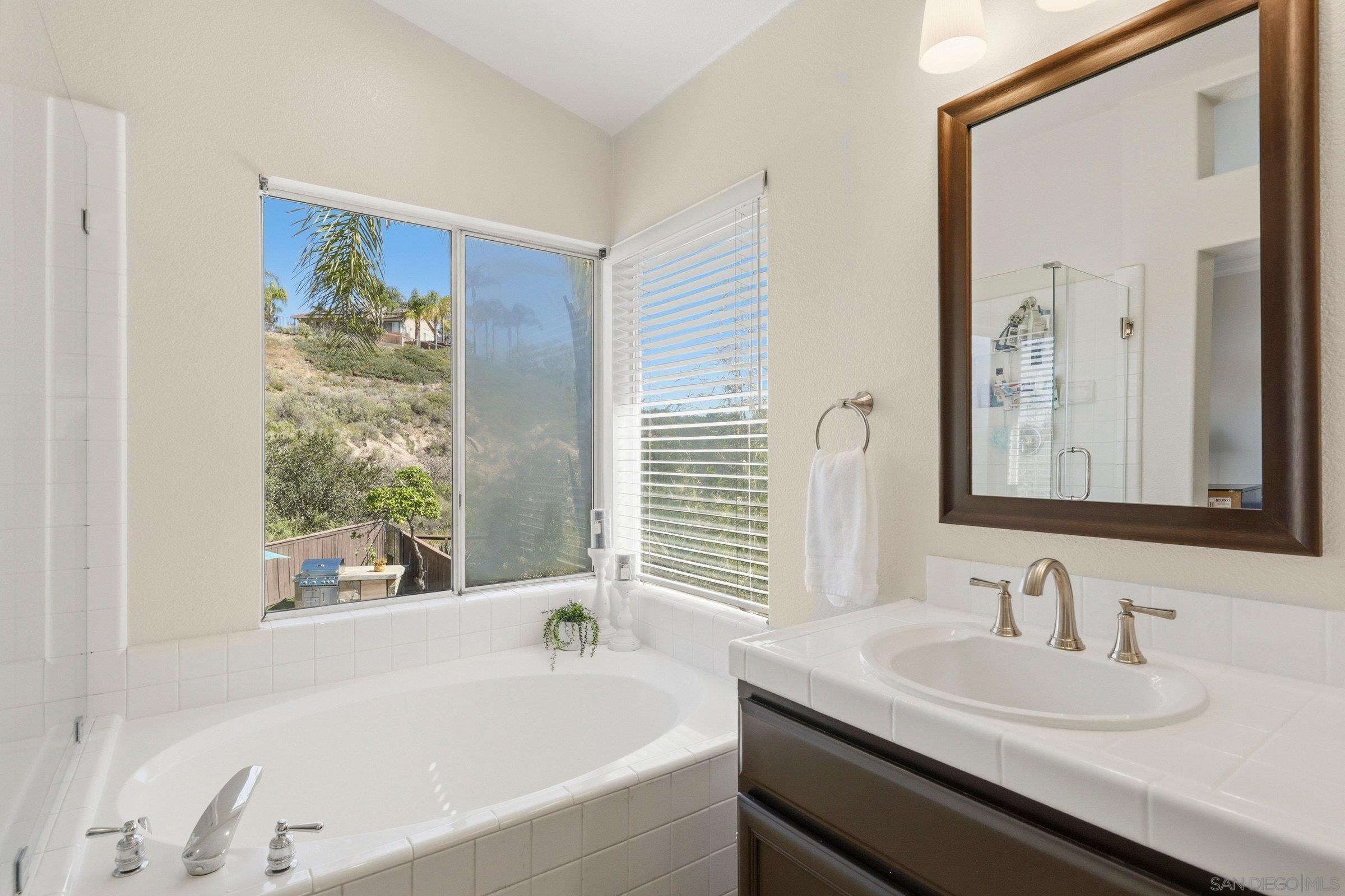 Detail Gallery Image 32 of 59 For 7386  Juncus, San Diego,  CA 92129 - 4 Beds | 2/1 Baths