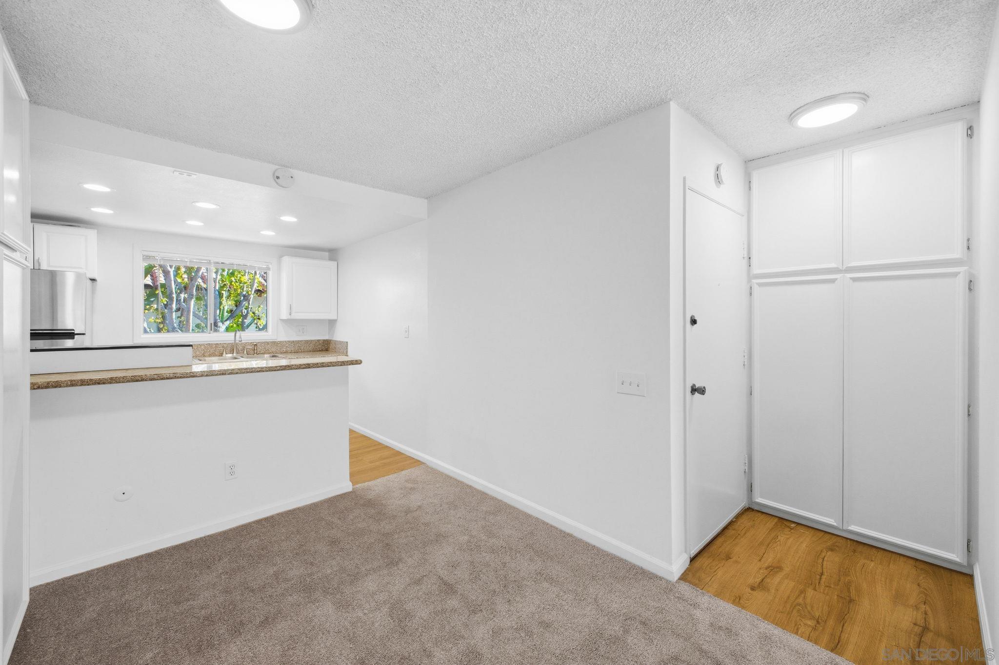 Detail Gallery Image 15 of 38 For 6019  Rancho Mission Rd  #204,  San Diego,  CA 92108 - 2 Beds | 2 Baths