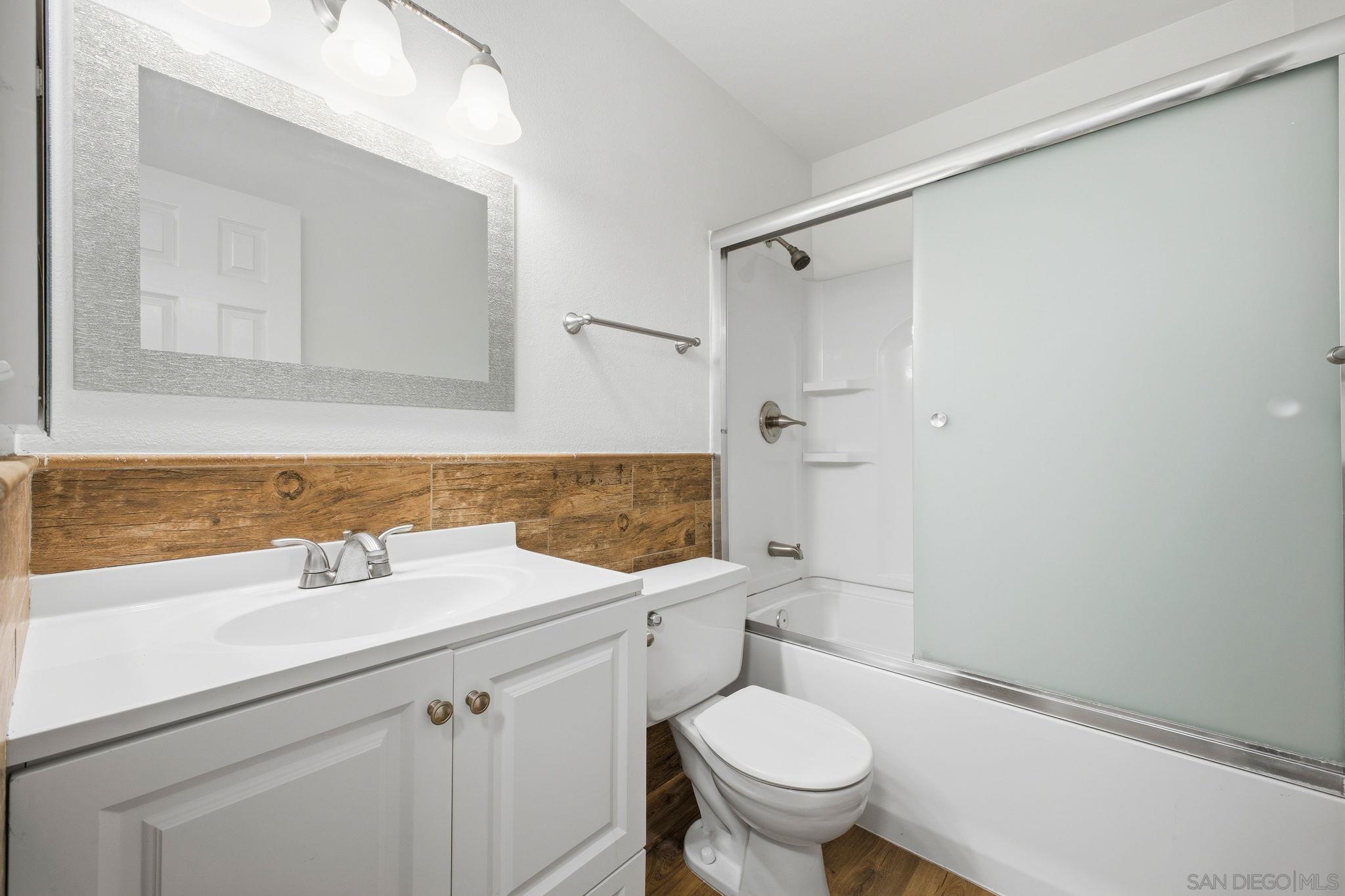 Detail Gallery Image 26 of 38 For 6019  Rancho Mission Rd  #204,  San Diego,  CA 92108 - 2 Beds | 2 Baths